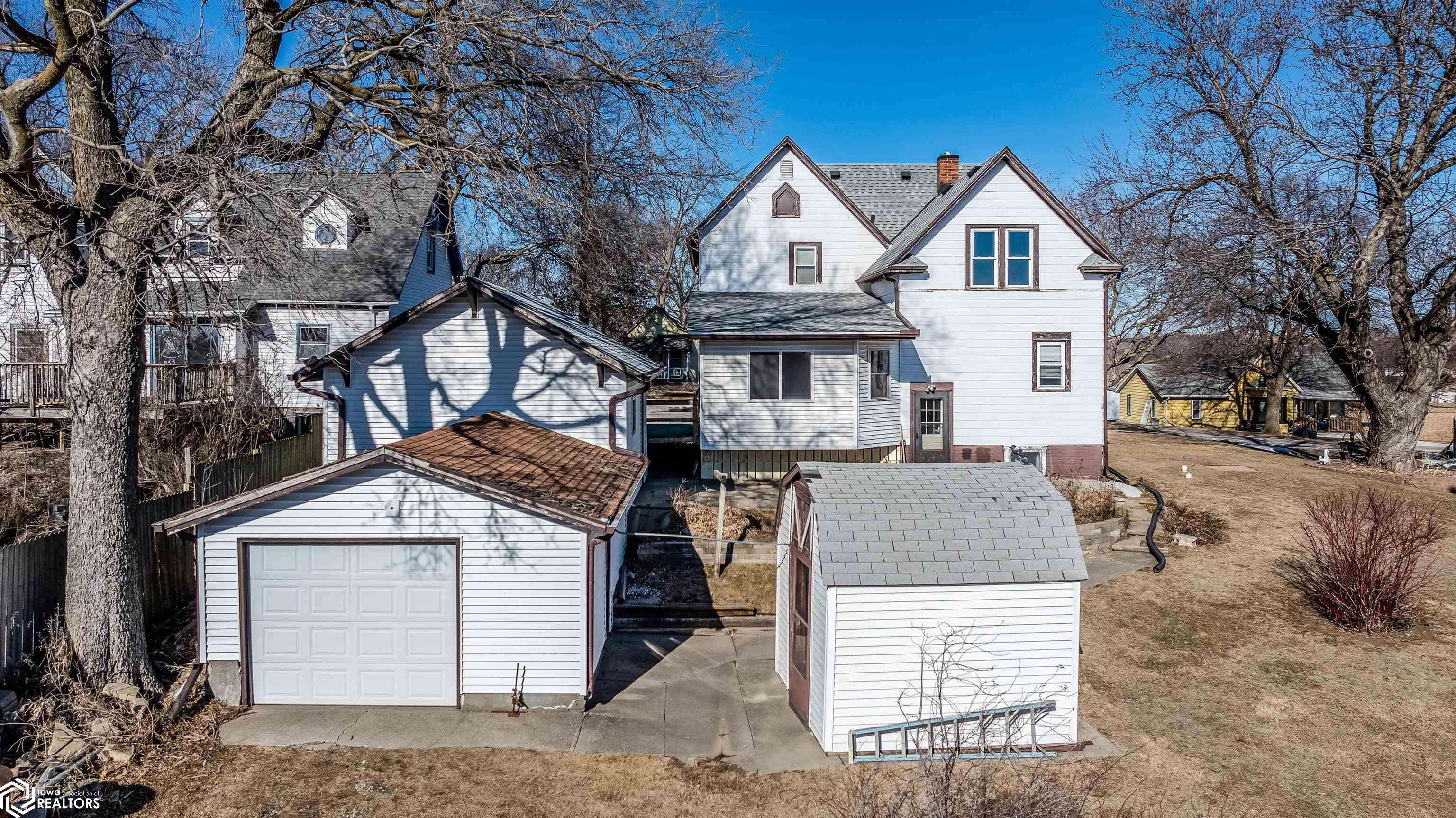 Harlan, IA 51537,105 Court St