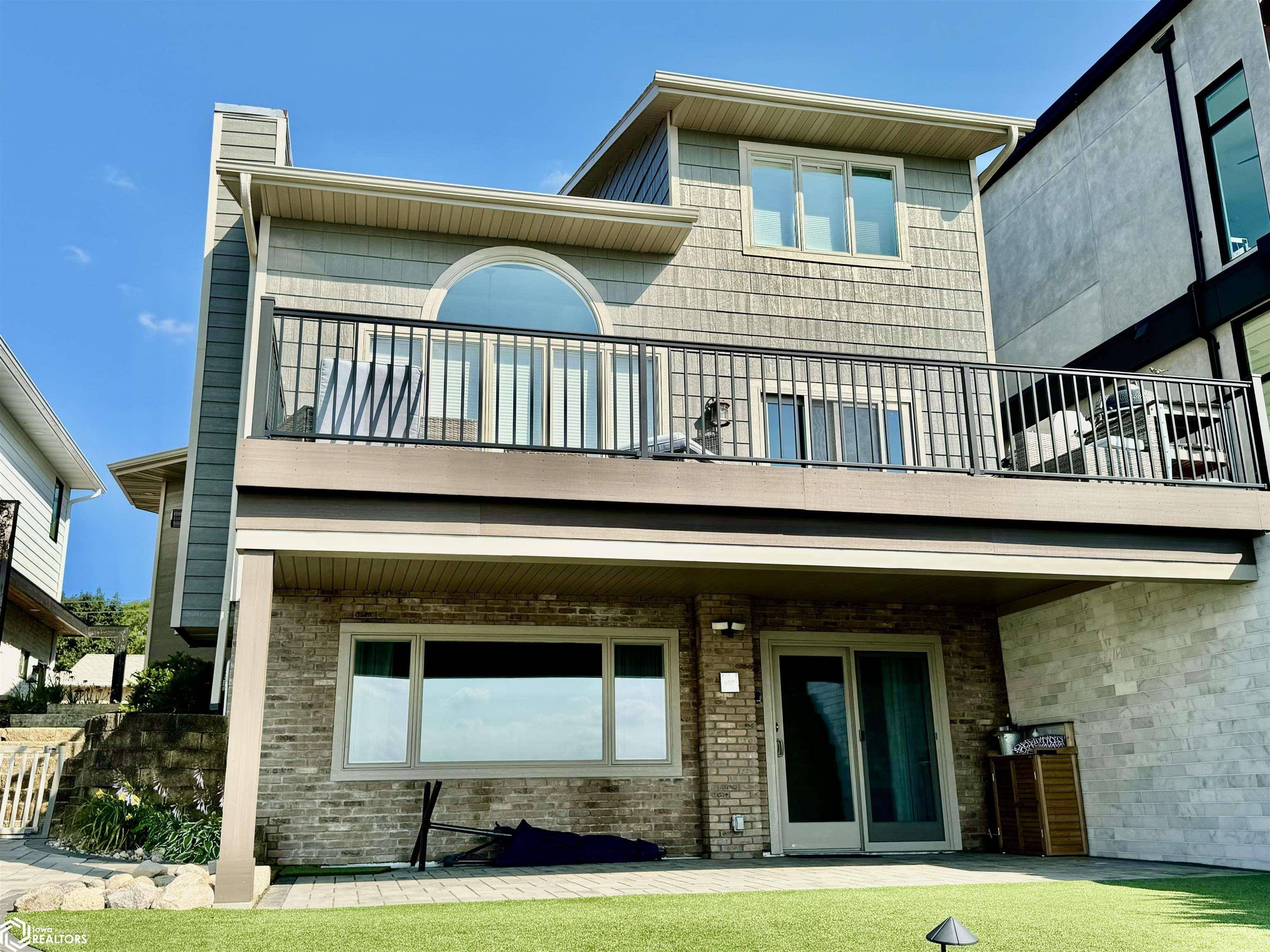 Clear Lake, IA 50428,2405 S Lakeview Ct