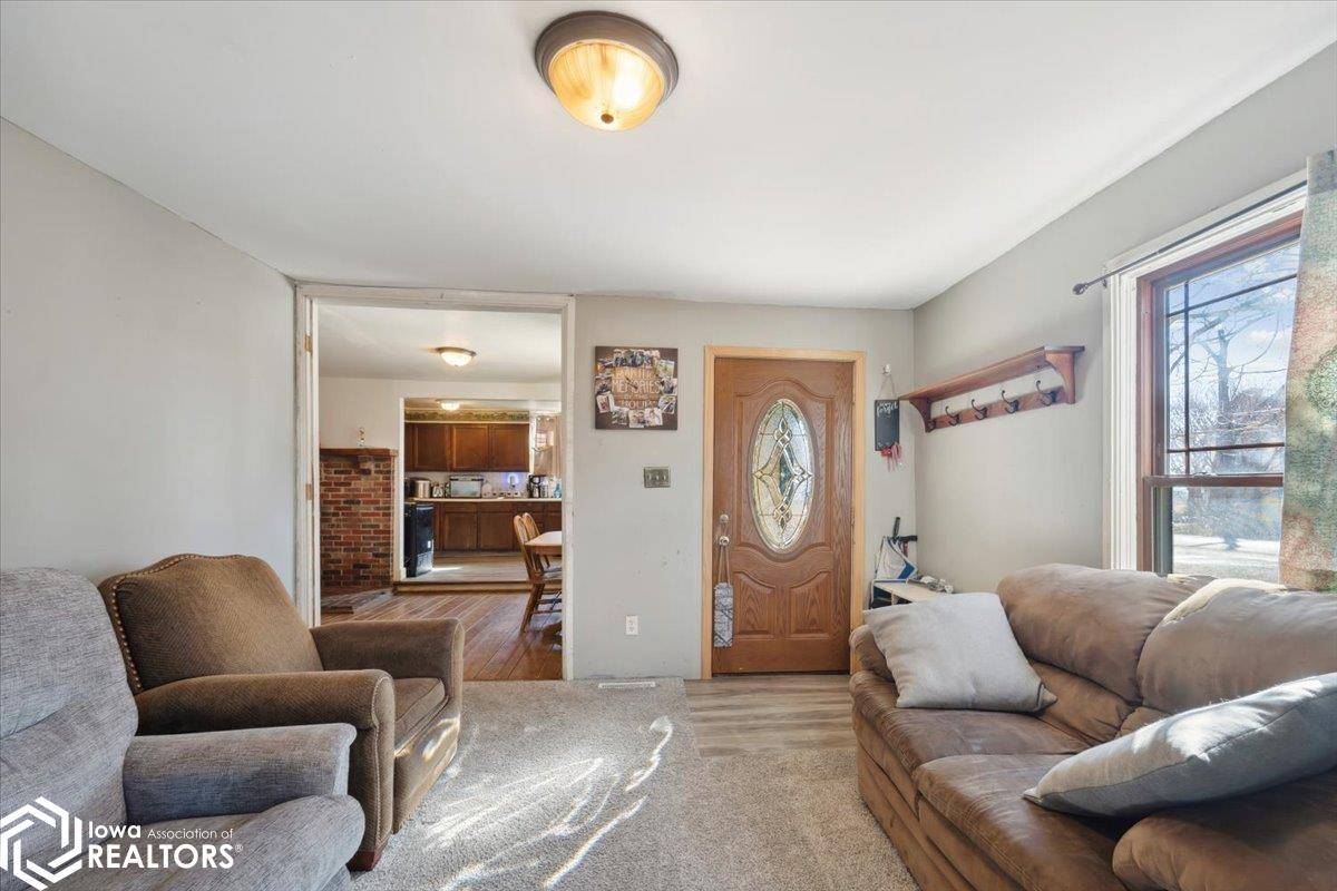 Whitten, IA 50269,410 Union St
