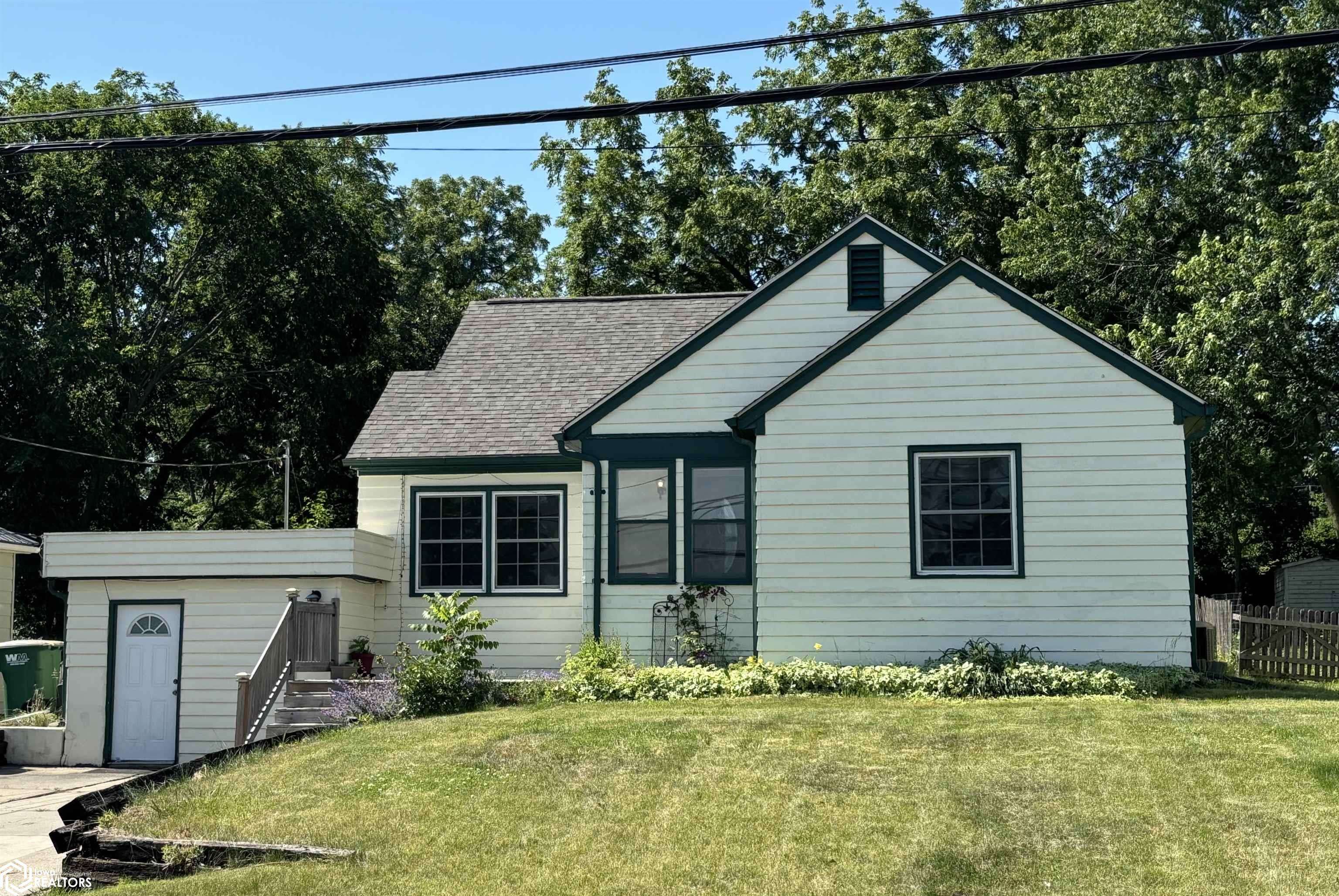 Fairfield, IA 52556,500 E Broadway Ave