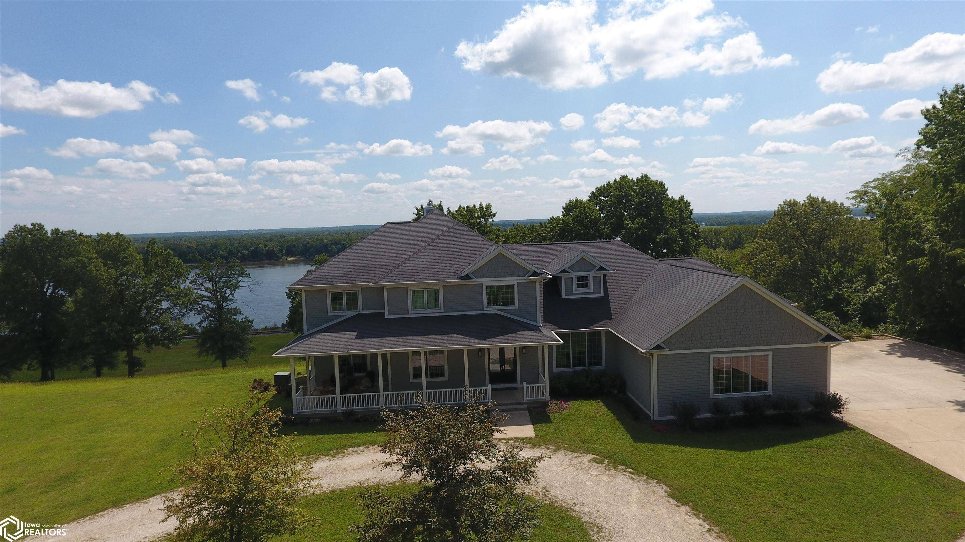 Burlington, IA 52601,5007 Ferres Ln