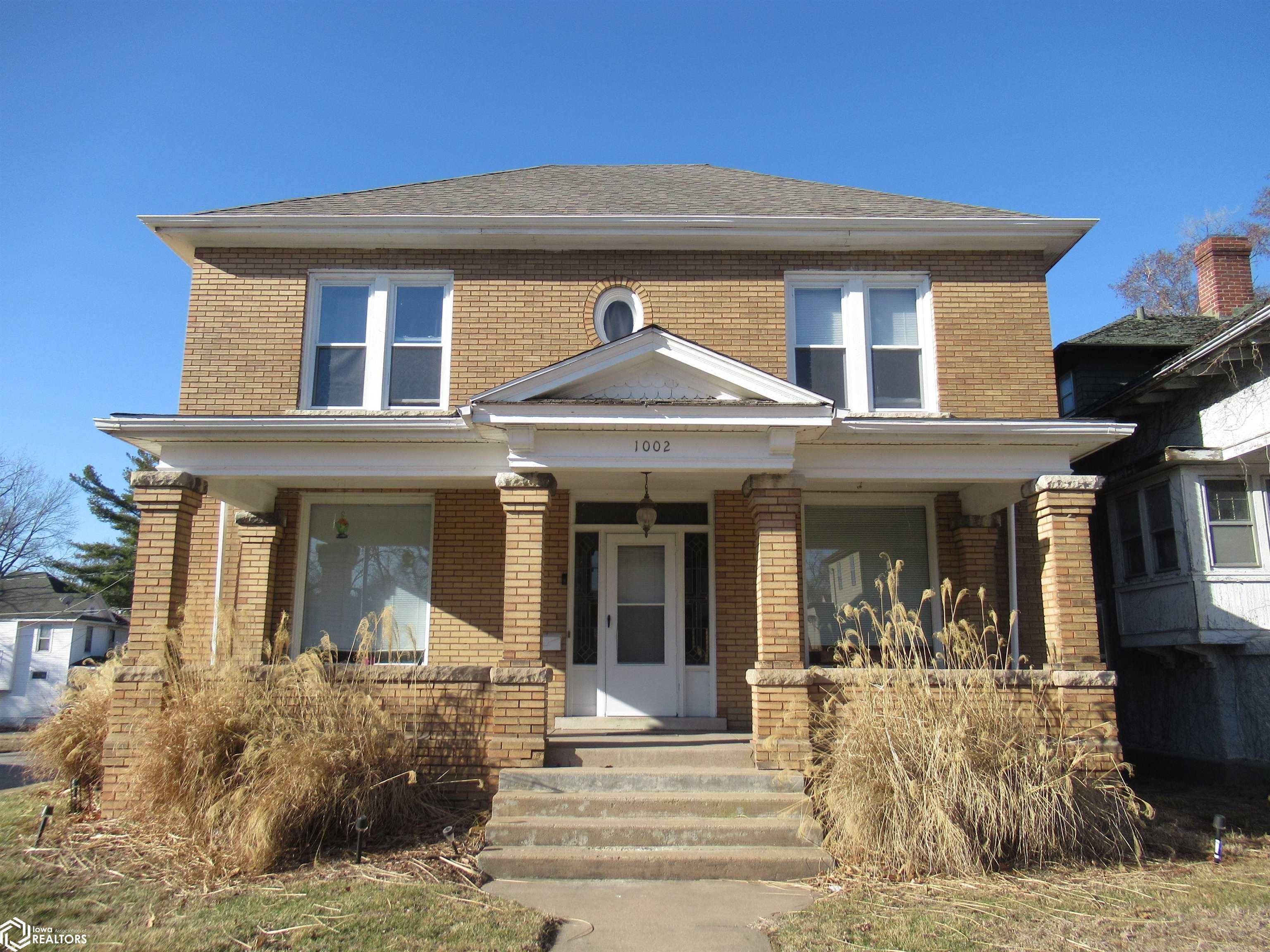 Keokuk, IA 52632,1002 Orleans Ave