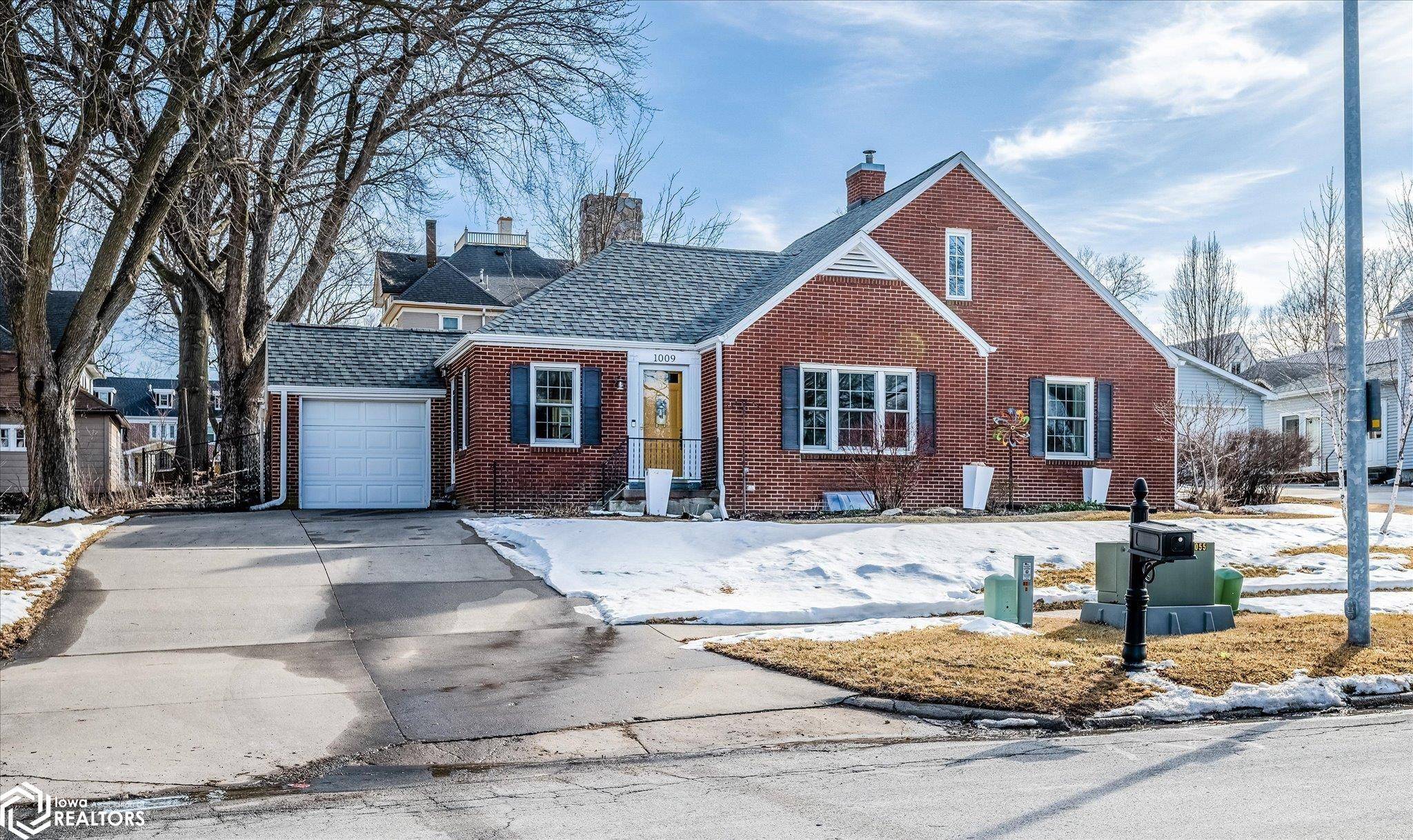 Harlan, IA 51537,1009 Durant St