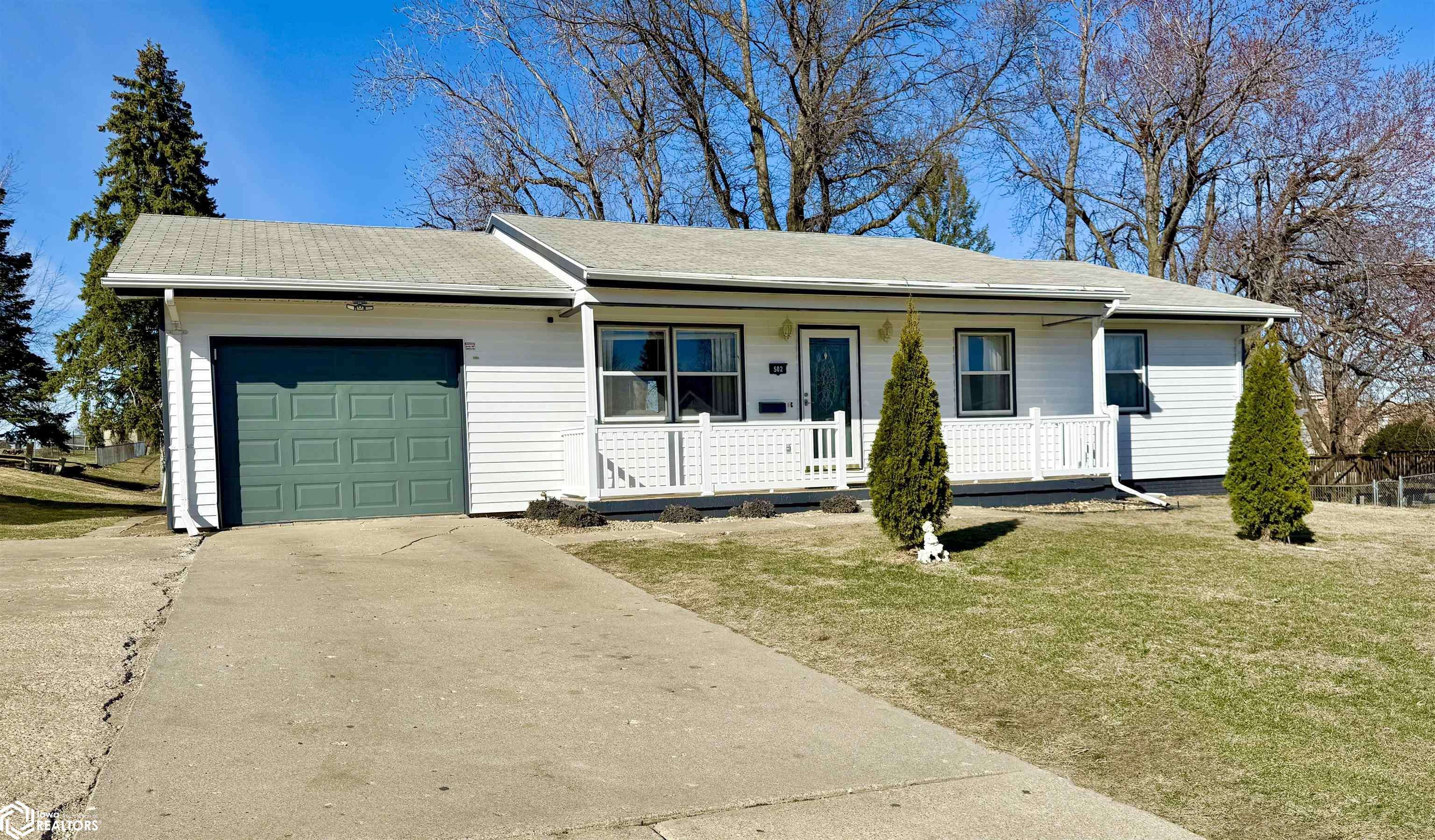 Marshalltown, IA 50158,502 Eastview Rd
