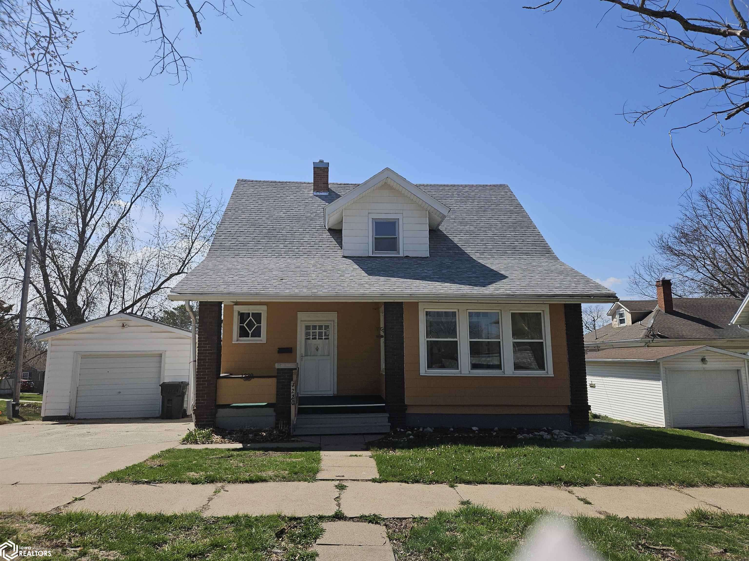 Keokuk, IA 52632,1220 Leighton St