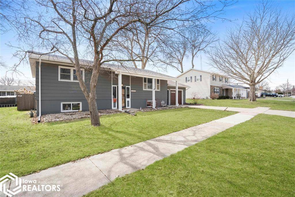Webster City, IA 50595,1208 Mary Ln