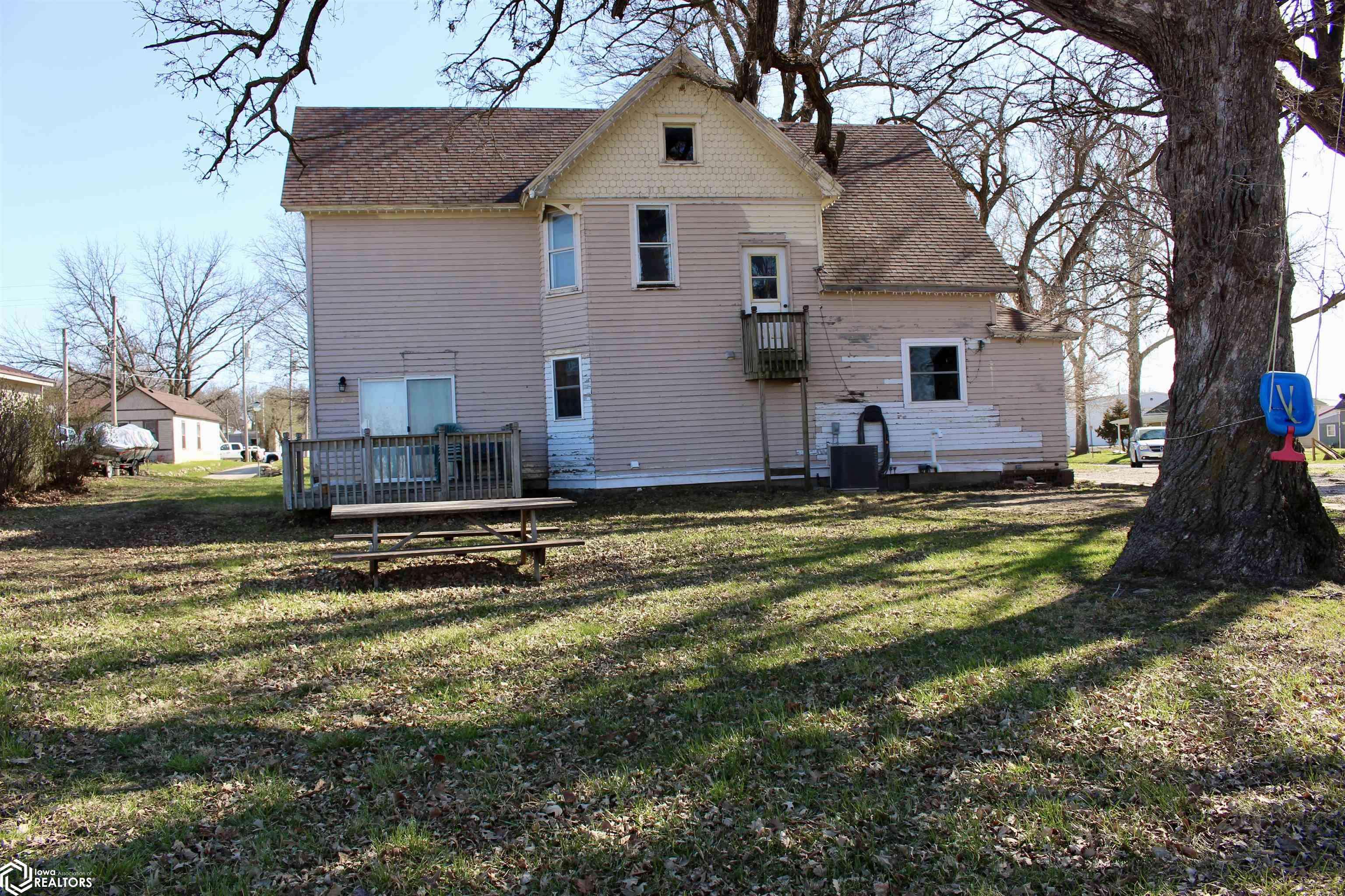 Atlantic, IA 50022,606 W 6th St