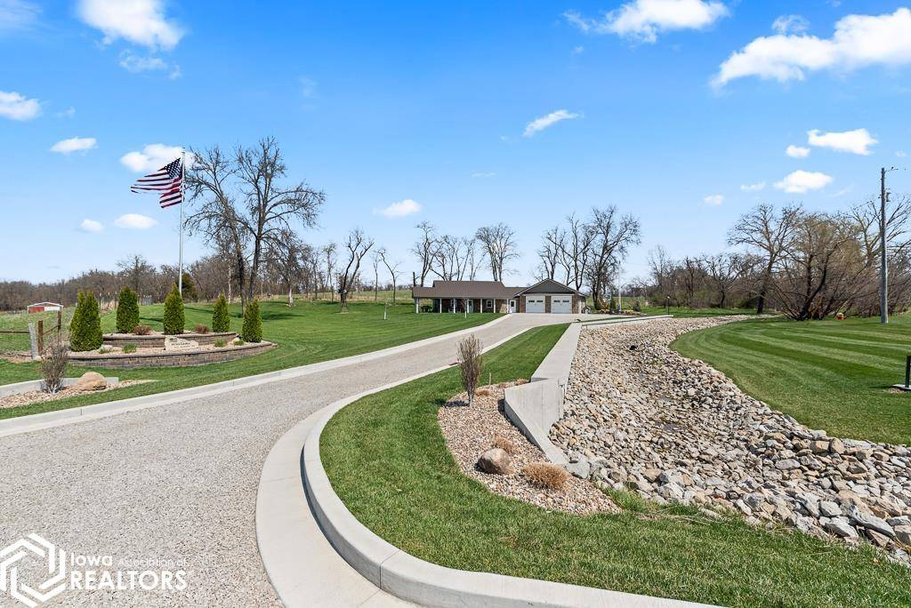 Bloomfield, IA 52537,612 Goode St