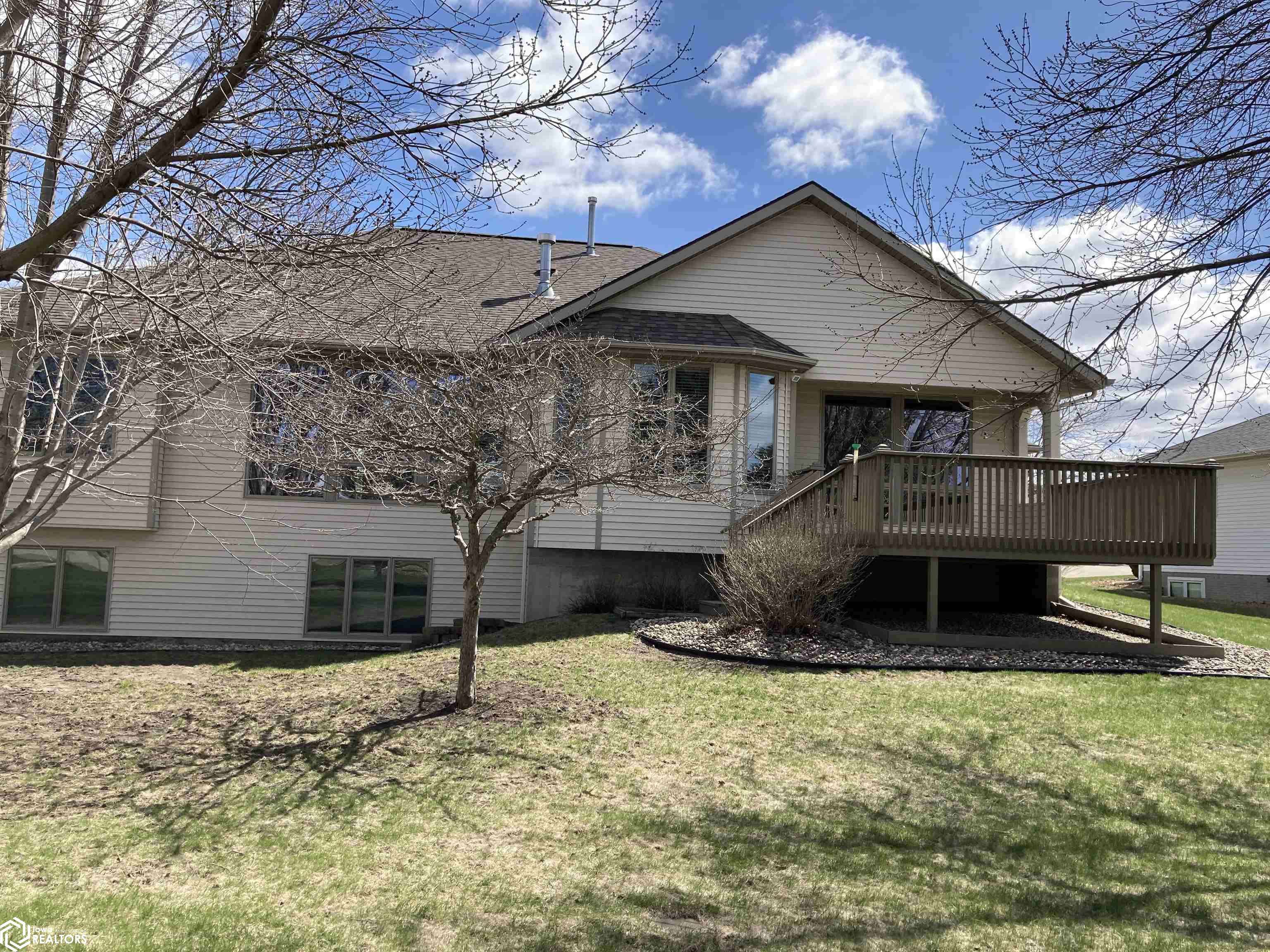 Carroll, IA 51401,2815 Forest St