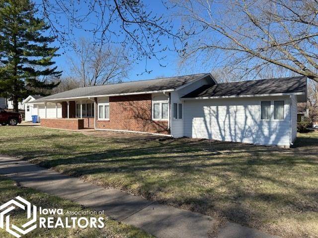 Algona, IA 50511,121 N Lowe St