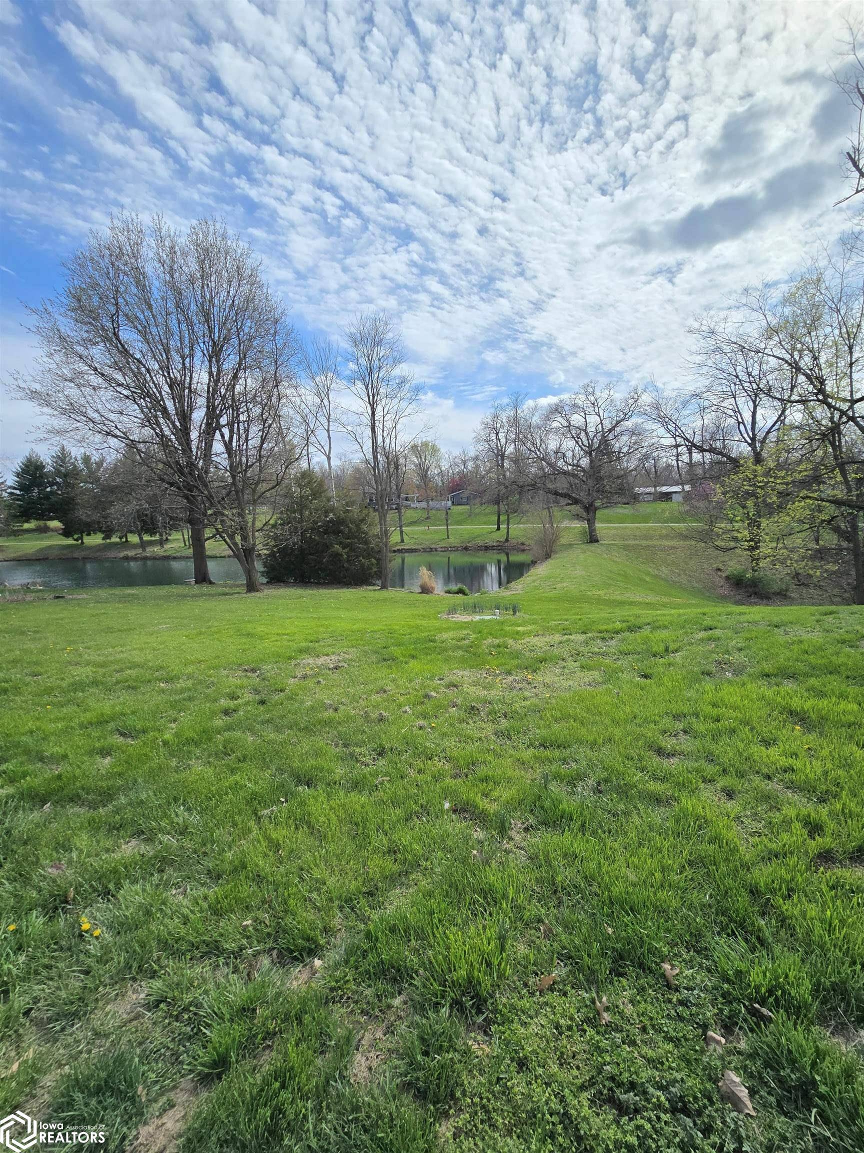 Hamilton, IL 62341,210 Windy Hills Rd