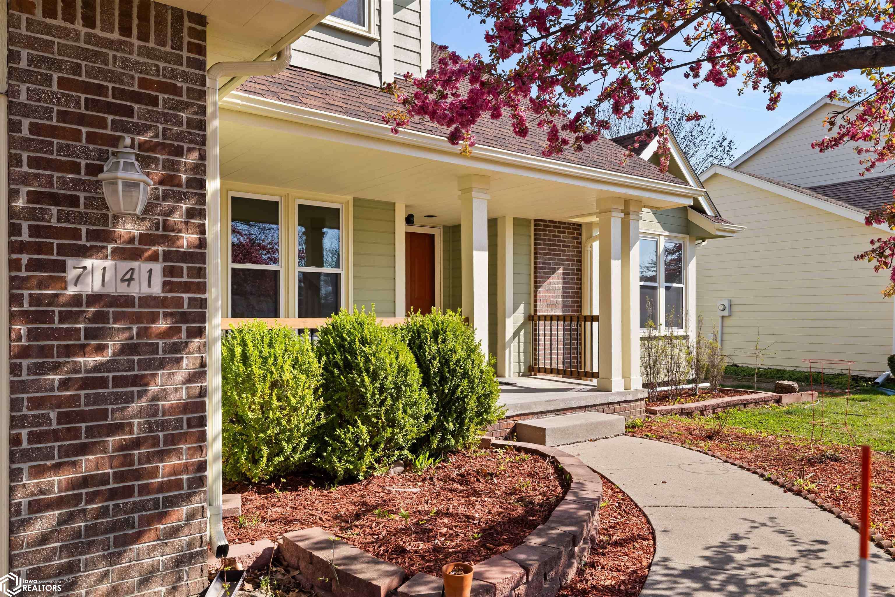 West Des Moines, IA 50266,7141 Pommel Pl