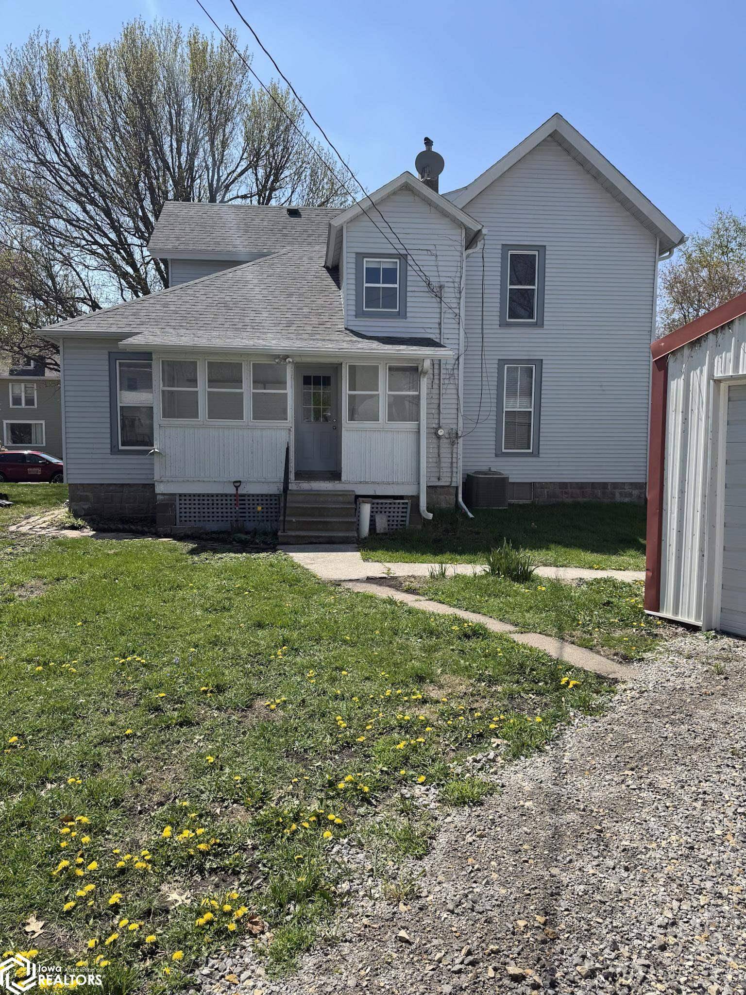 Red Oak, IA 51566,207 E Joy St