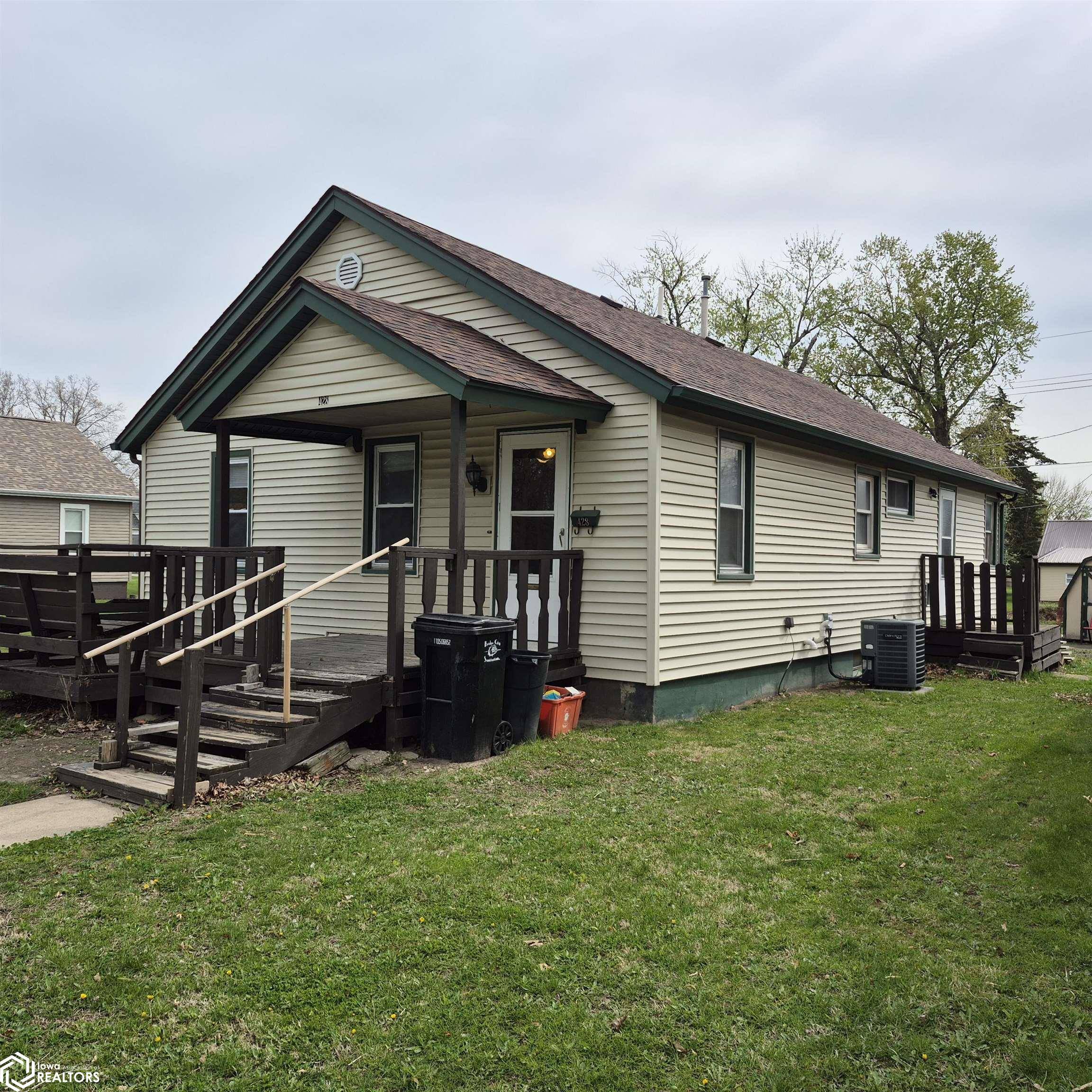 Ottumwa, IA 52501,428 Osceola St