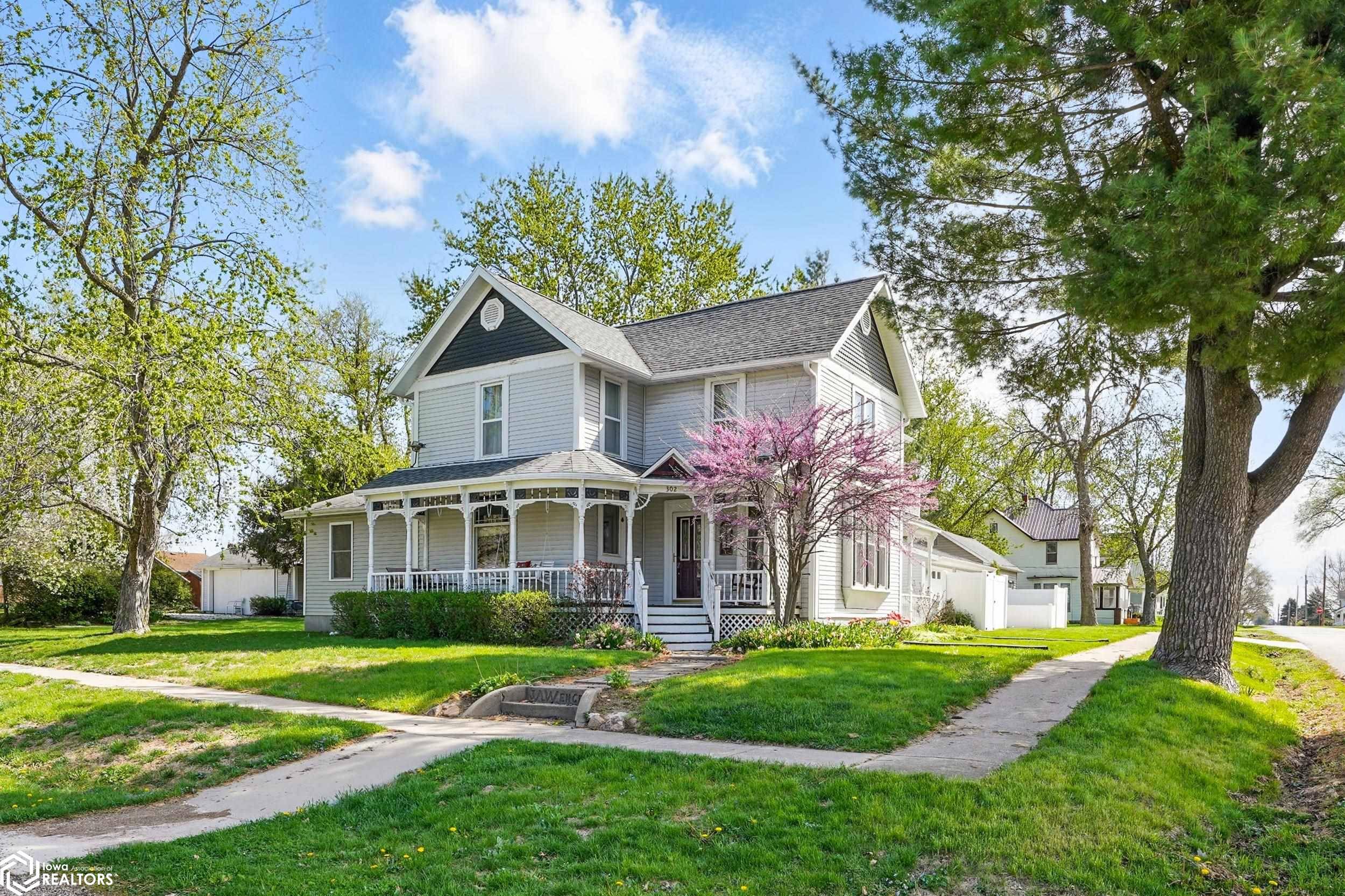 Wayland, IA 52654,302 E Main St