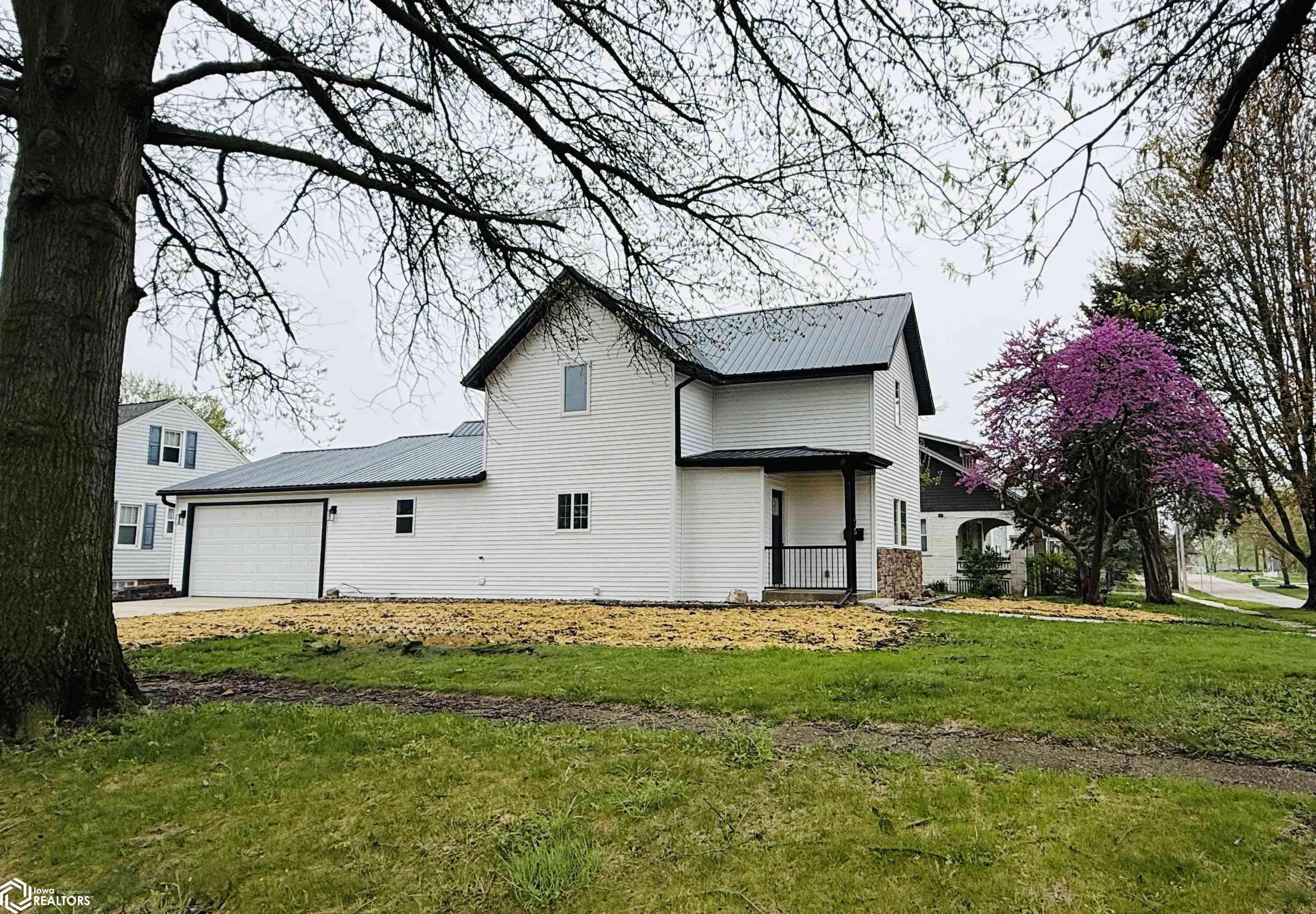 Creston, IA 50801,1100 W Jefferson St