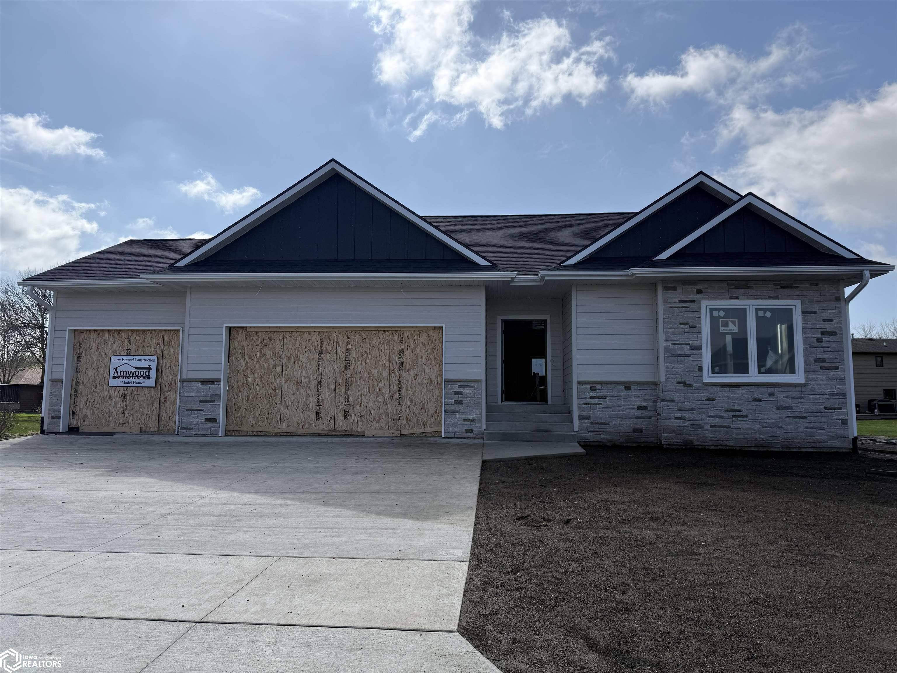 Mason City, IA 50401,145 Boulder Rd