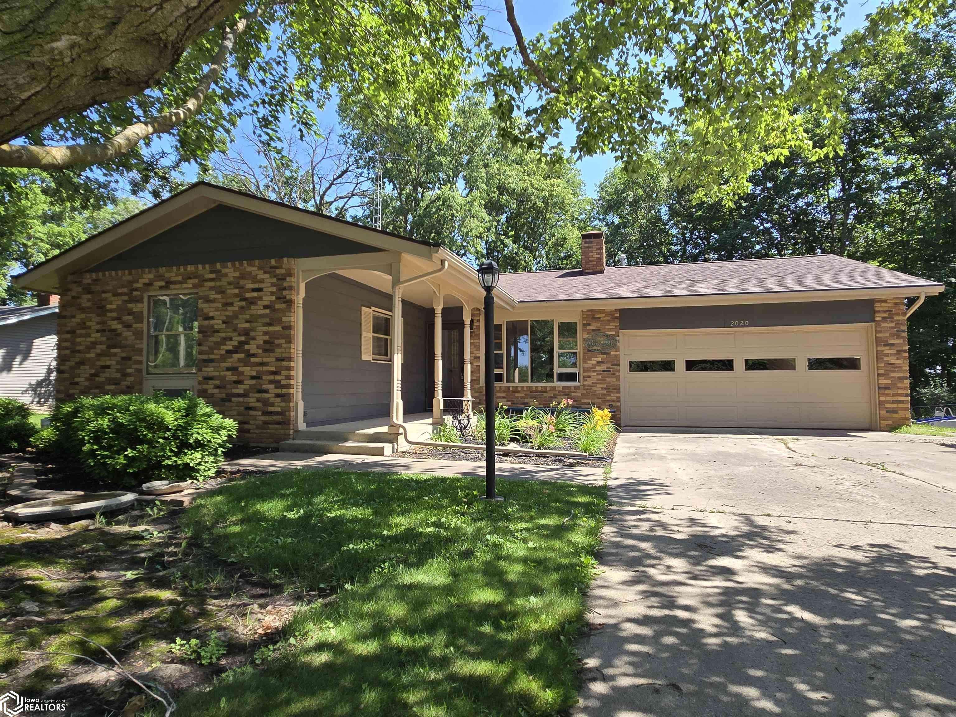 Webster City, IA 50595,2020 Edgewood Dr