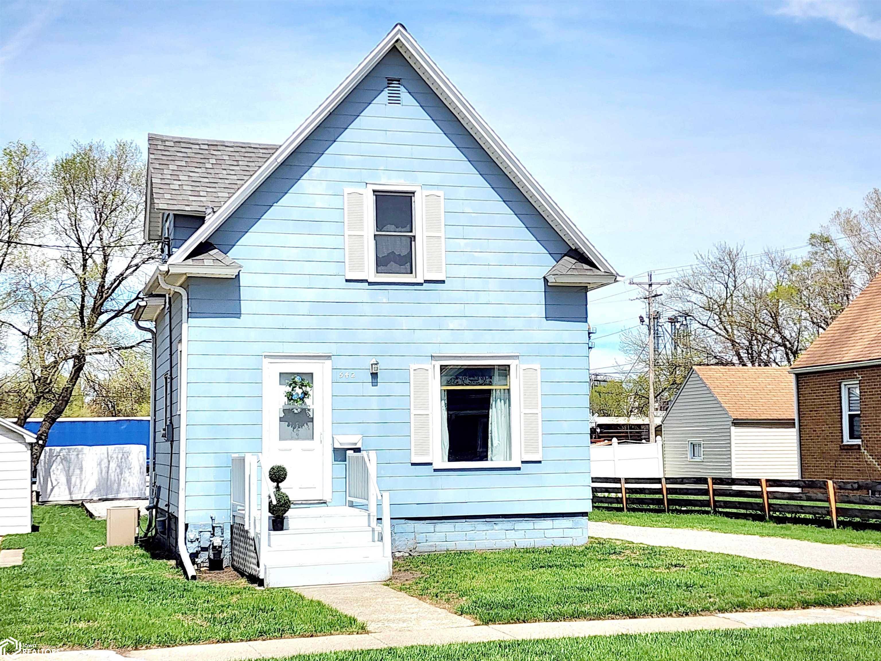 Mason City, IA 50401,542 12th St SE