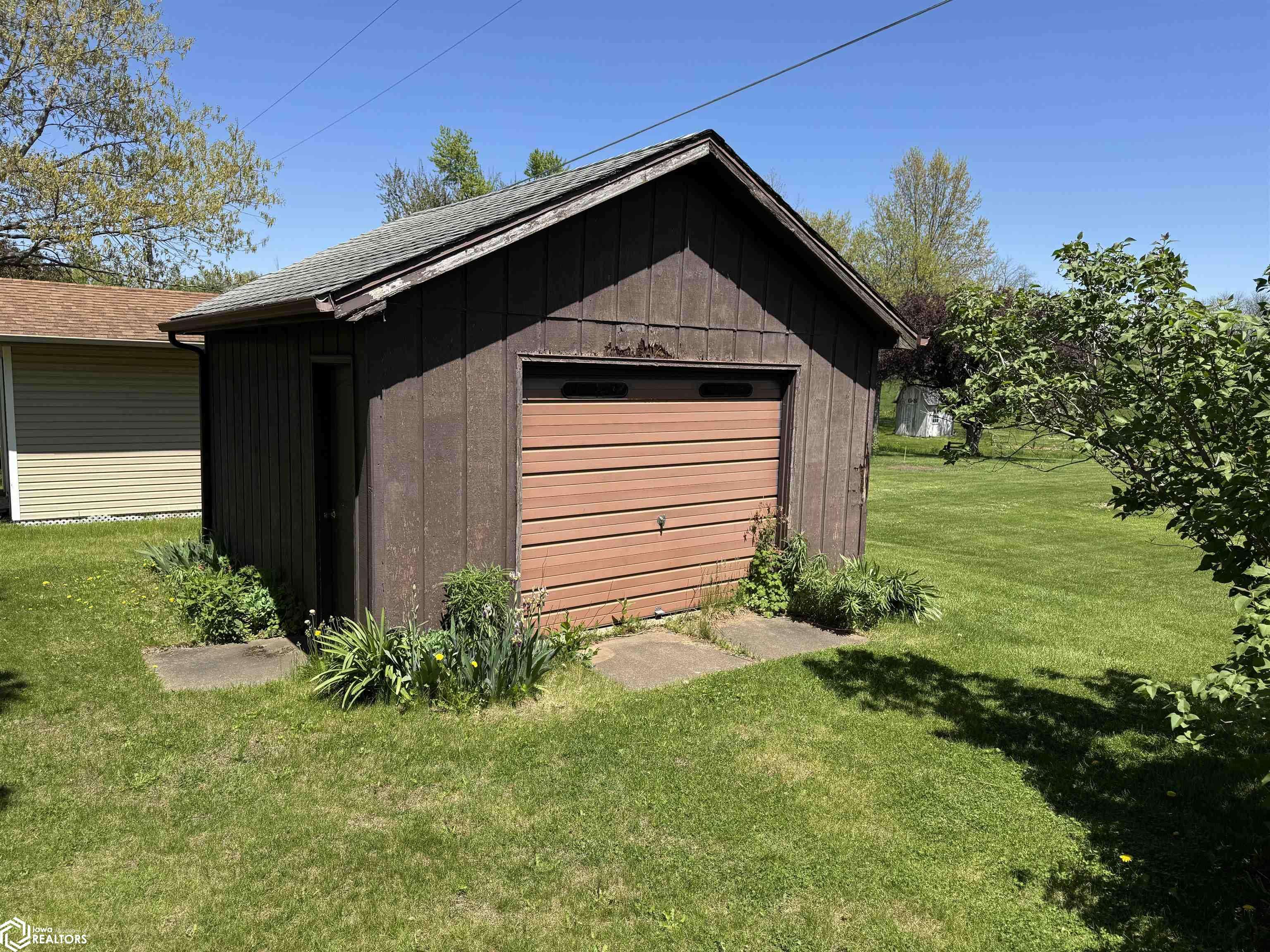 Toledo, IA 52342,204 N Harrison St
