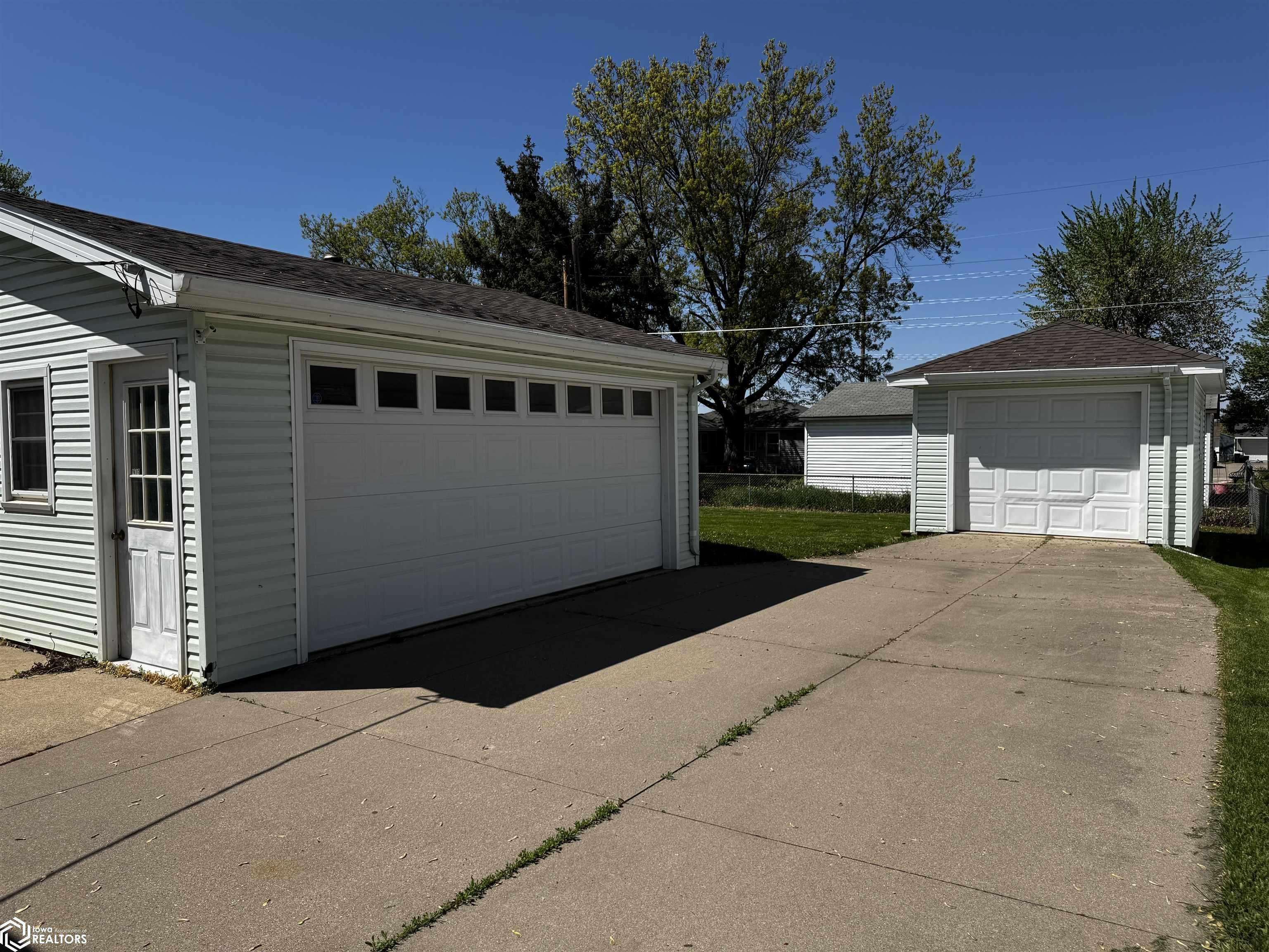 Marshalltown, IA 50158,1610 Elder Dr