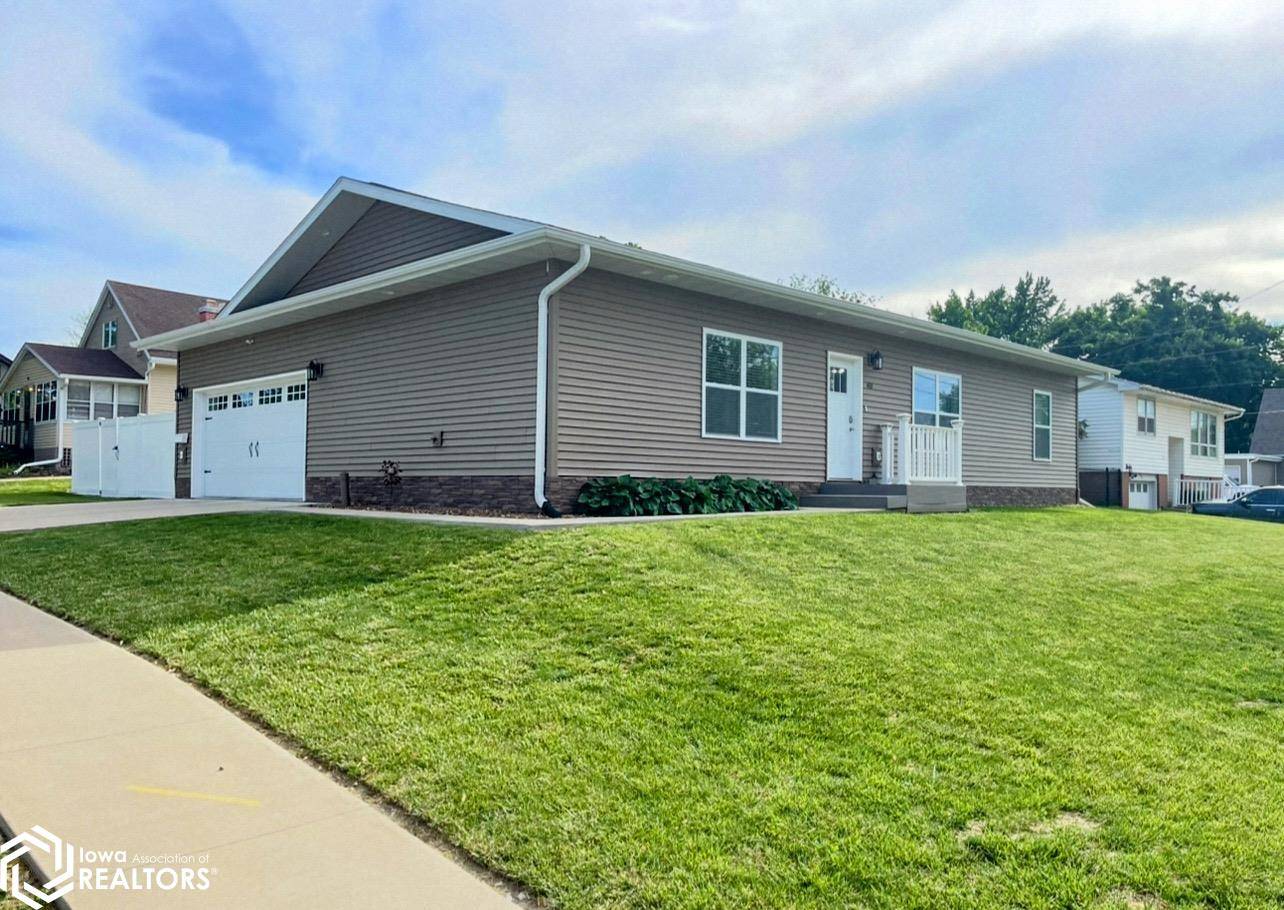 Mount Pleasant, IA 52641,400 W Madison St