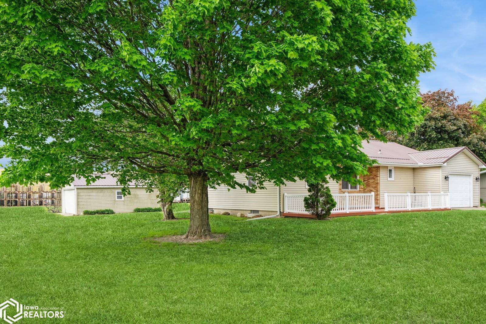 Montezuma, IA 50171,110 Sunnyside Dr