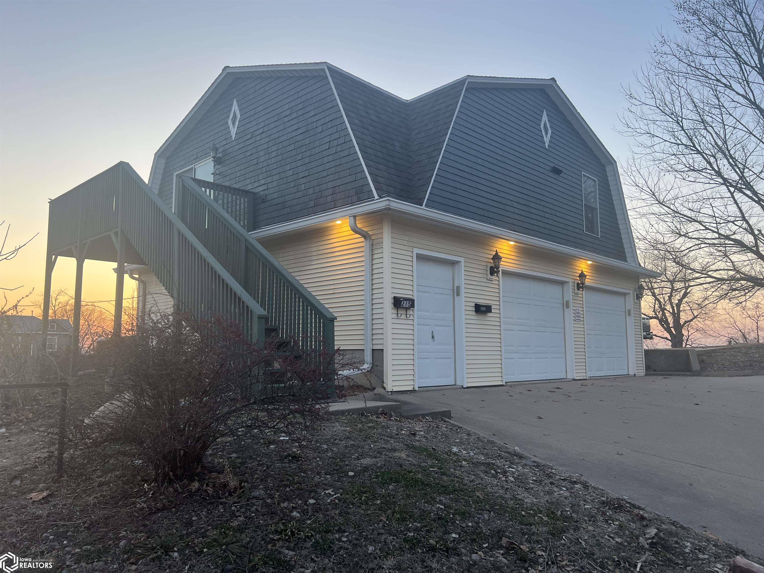 Ottumwa, IA 52501,215 N Jefferson St