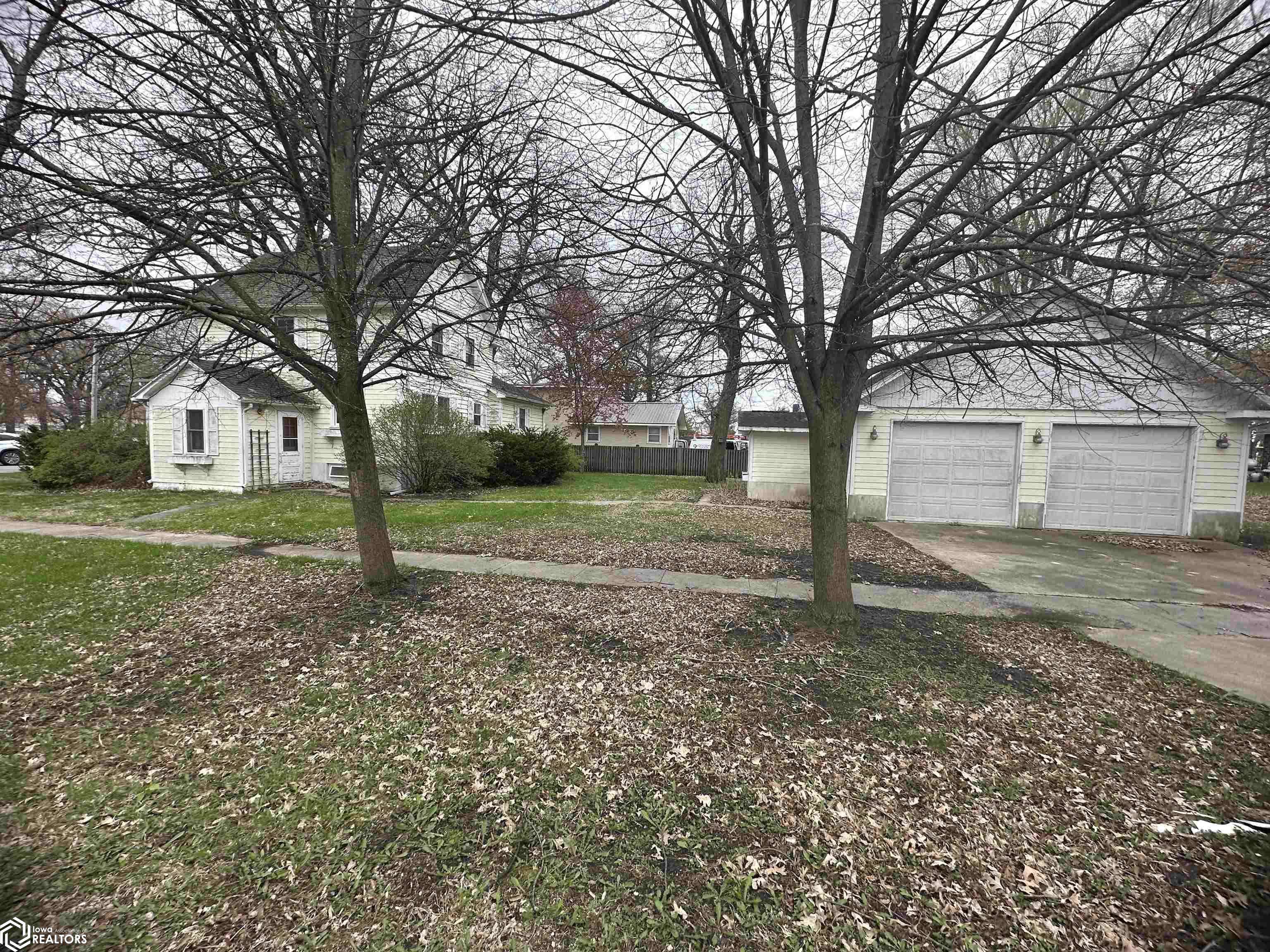 Plymouth, IA 50464,712 College St