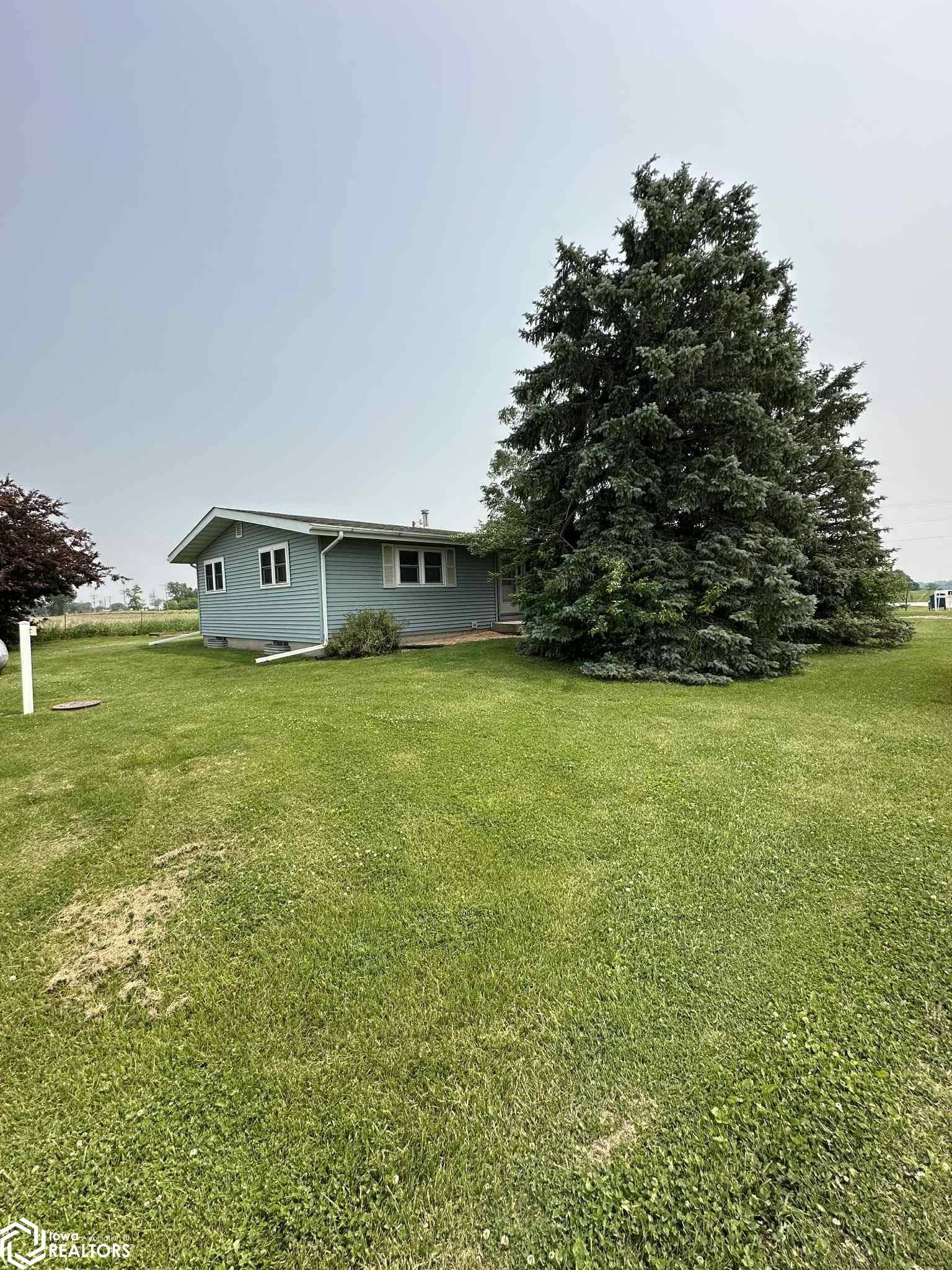 Lockridge, IA 52635,1947 Willow Blvd