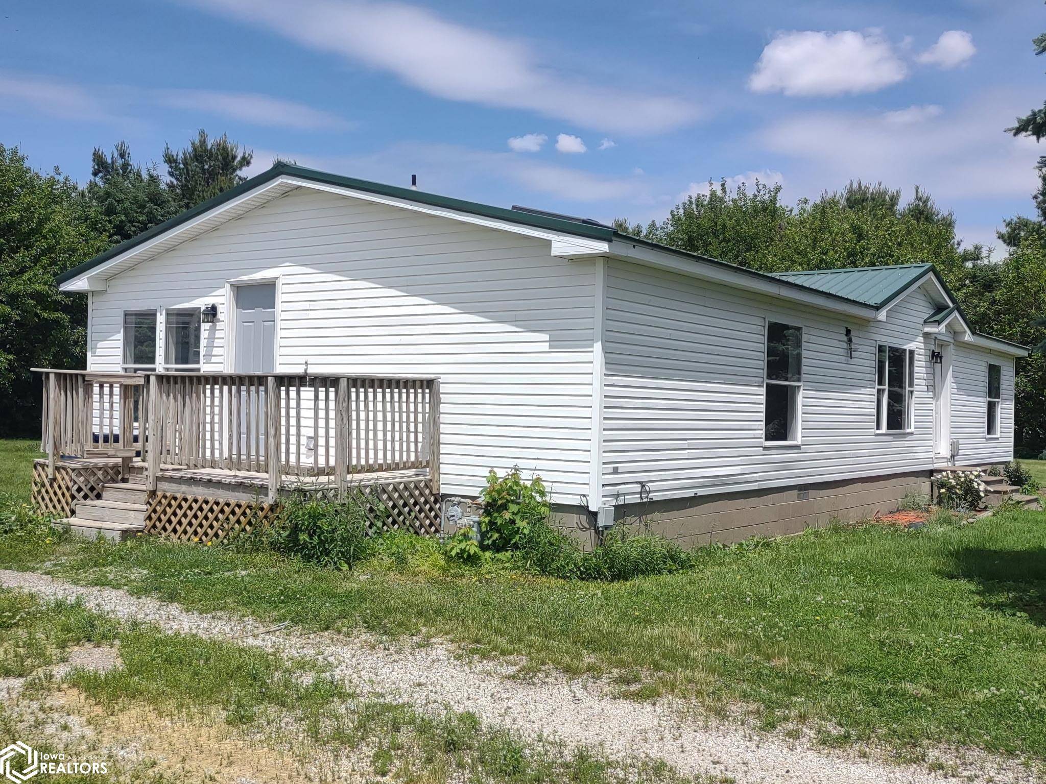 Raritan, IL 61471,120 Evergreen St