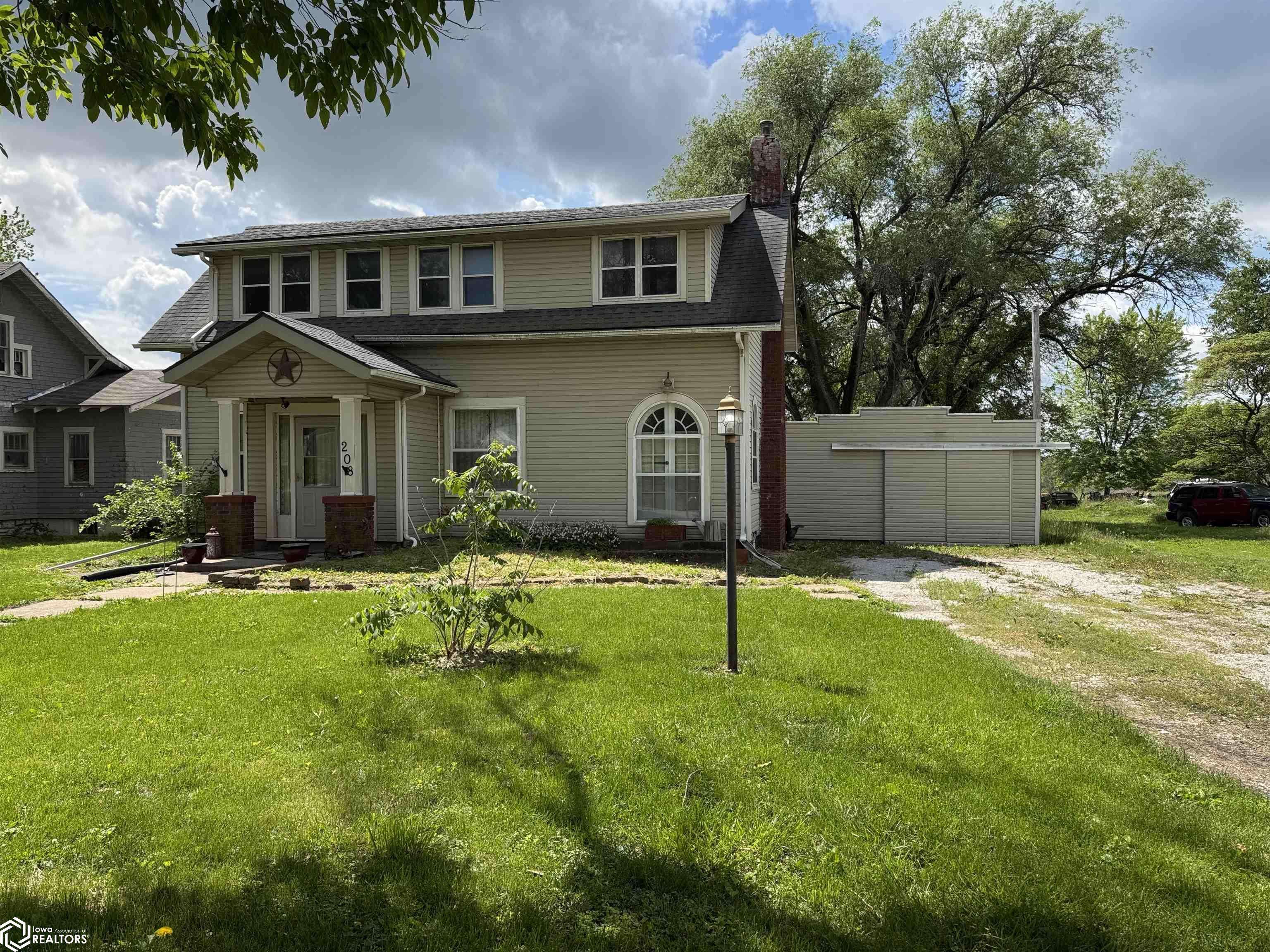 Garden Grove, IA 50103,208 E Main St