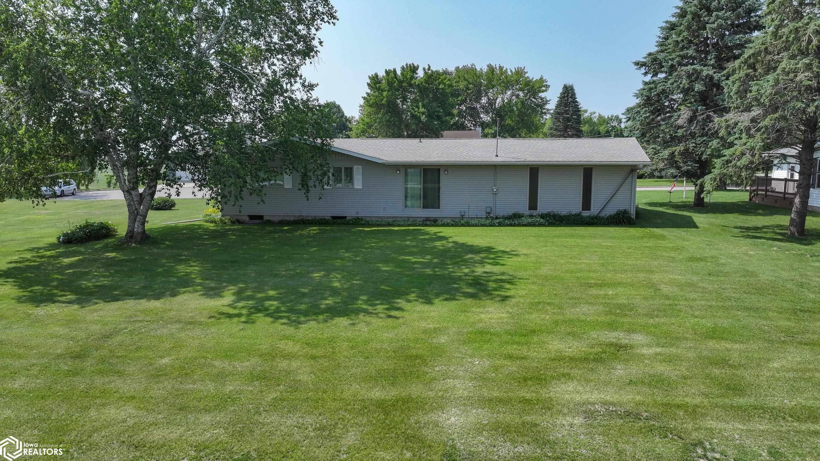 Ackley, IA 50601,101 Hilltop Dr