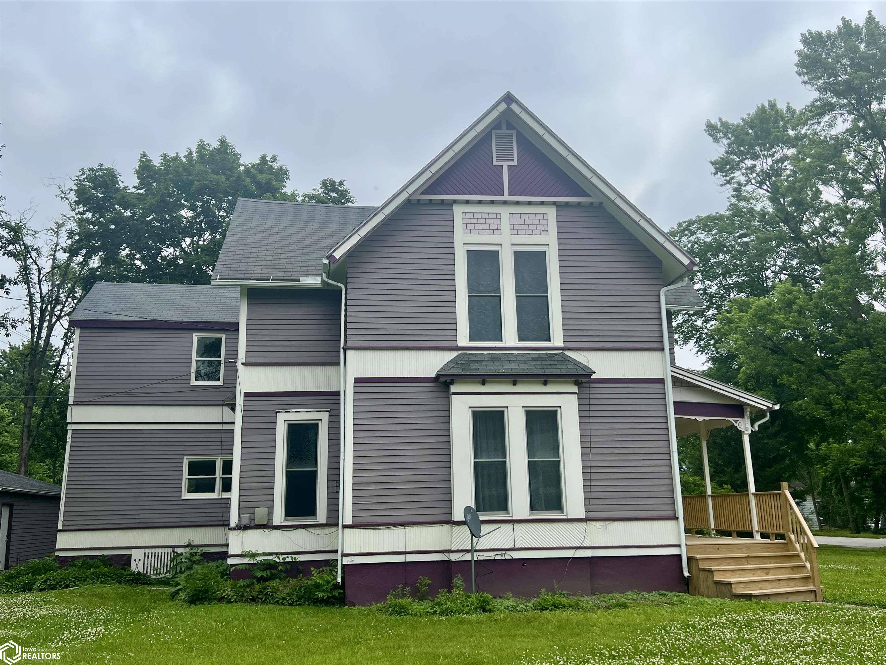 Fairfield, IA 52556,201 E Kirkwood Ave