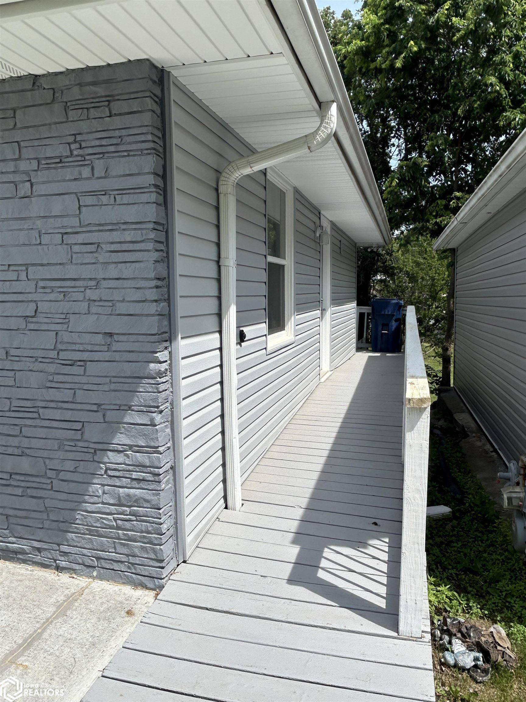 Denison, IA 51442,1012 3rd Ave N