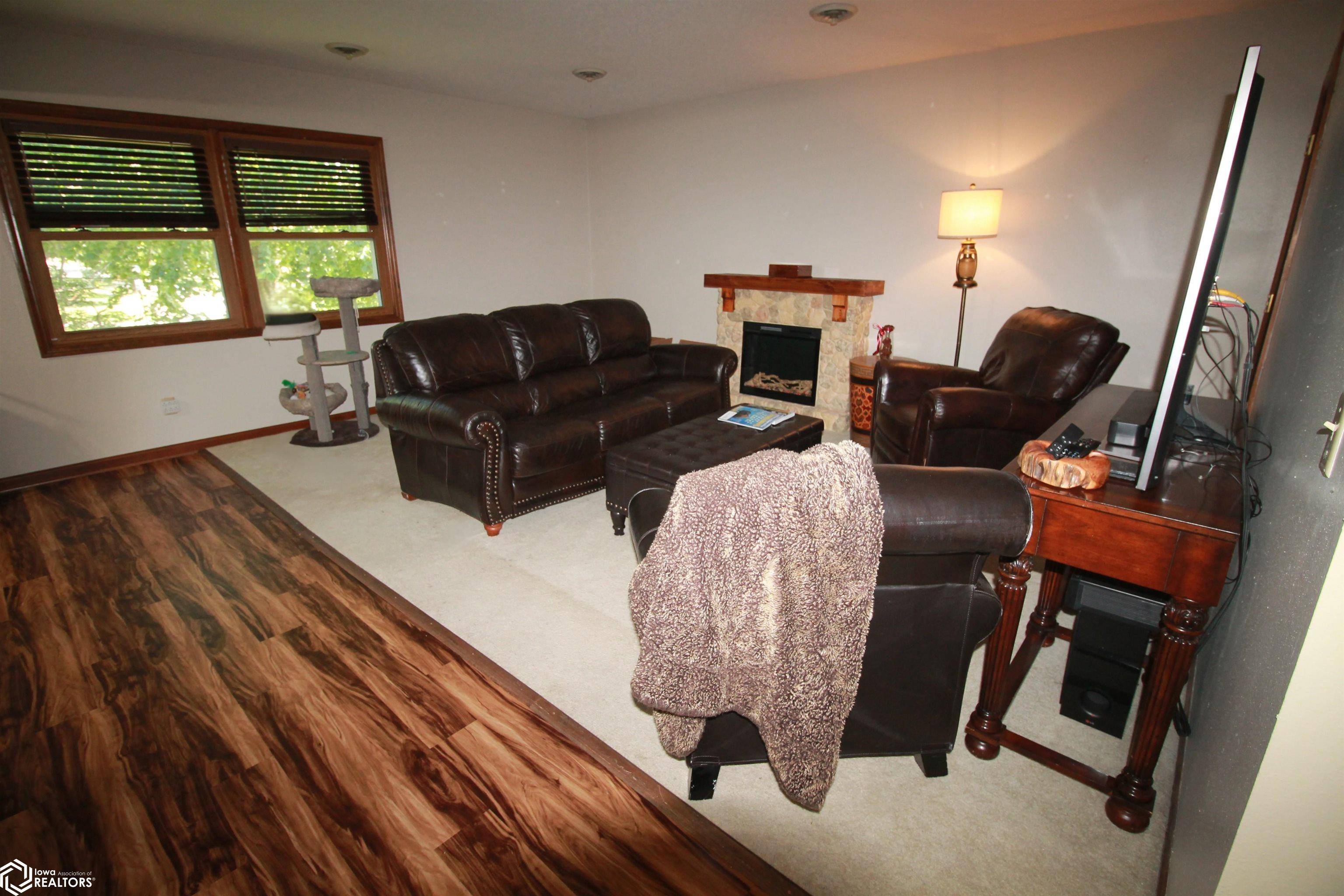 Clarinda, IA 51632,314 N 17th St