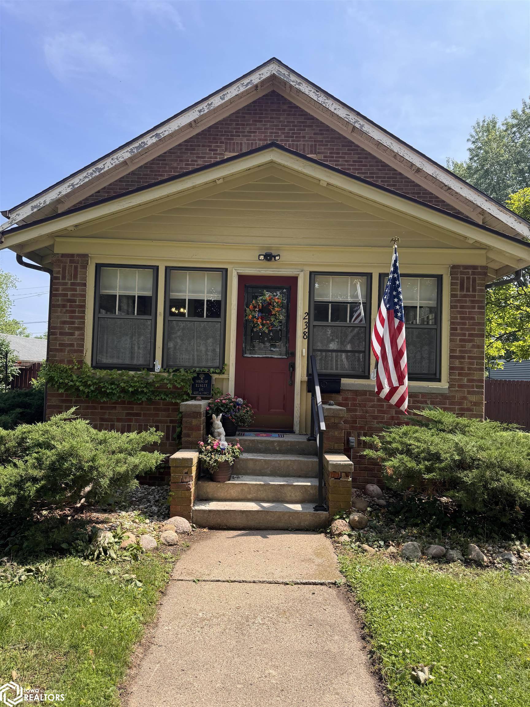 Iowa Falls, IA 50126,238 Sarah Ave