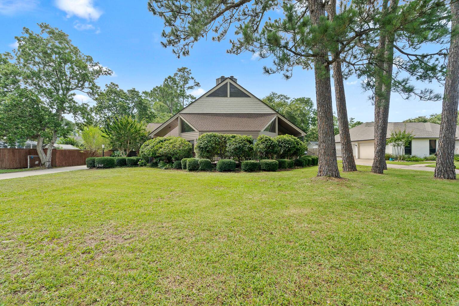Gulf Breeze, FL 32563,1567 Whisper Bay Boulevard
