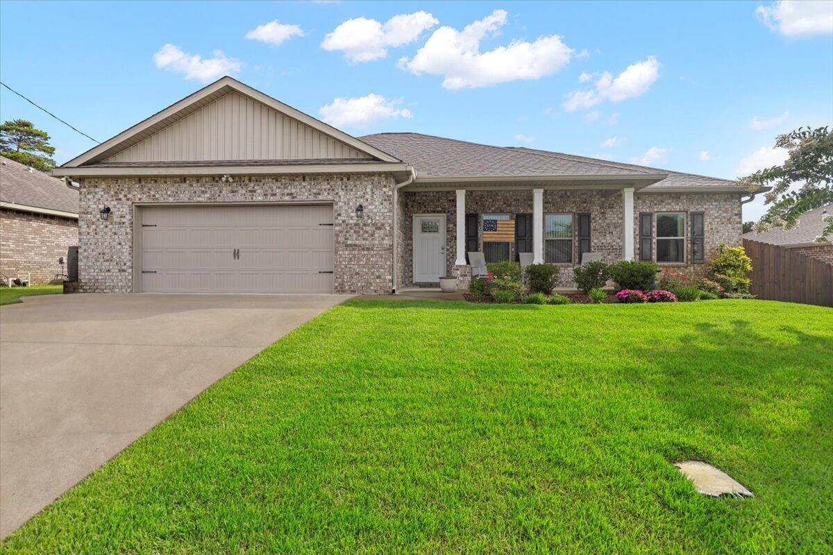 Gulf Breeze, FL 32563,5379 Longhorn Trail