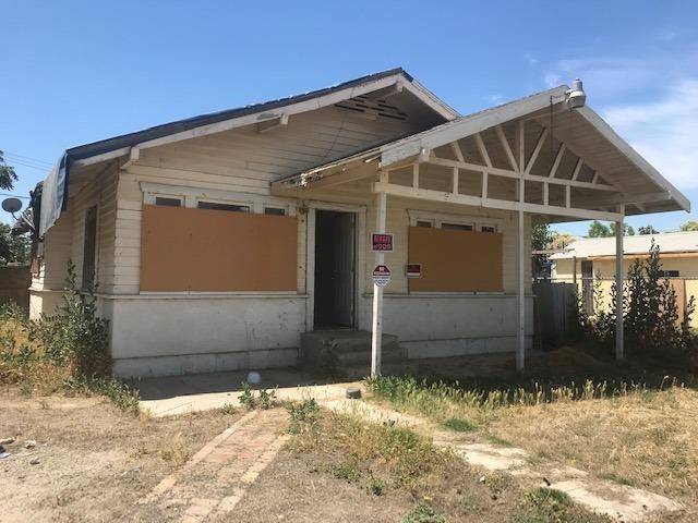 Pixley, CA 93256,915 E Davis Street