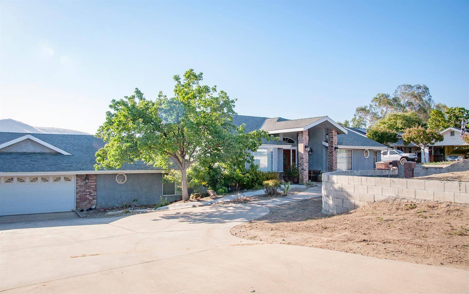 Lindsay, CA 93247,1282 Hillcrest Drive