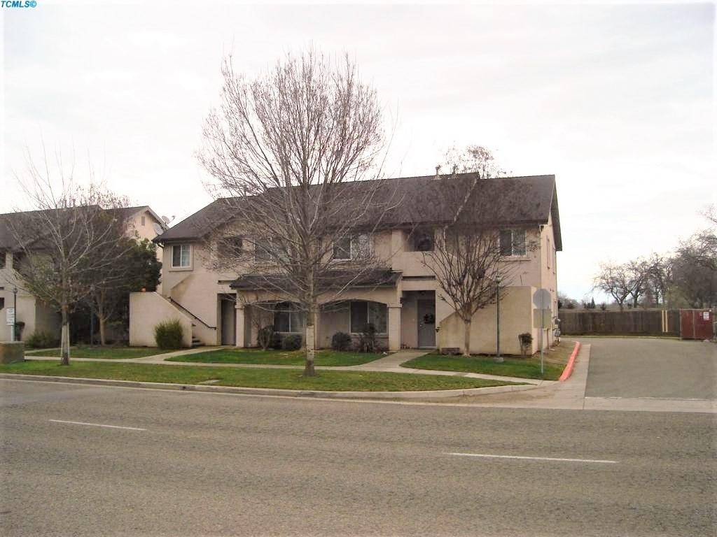 Visalia, CA 93292,2632 N Saint Johns Parkway