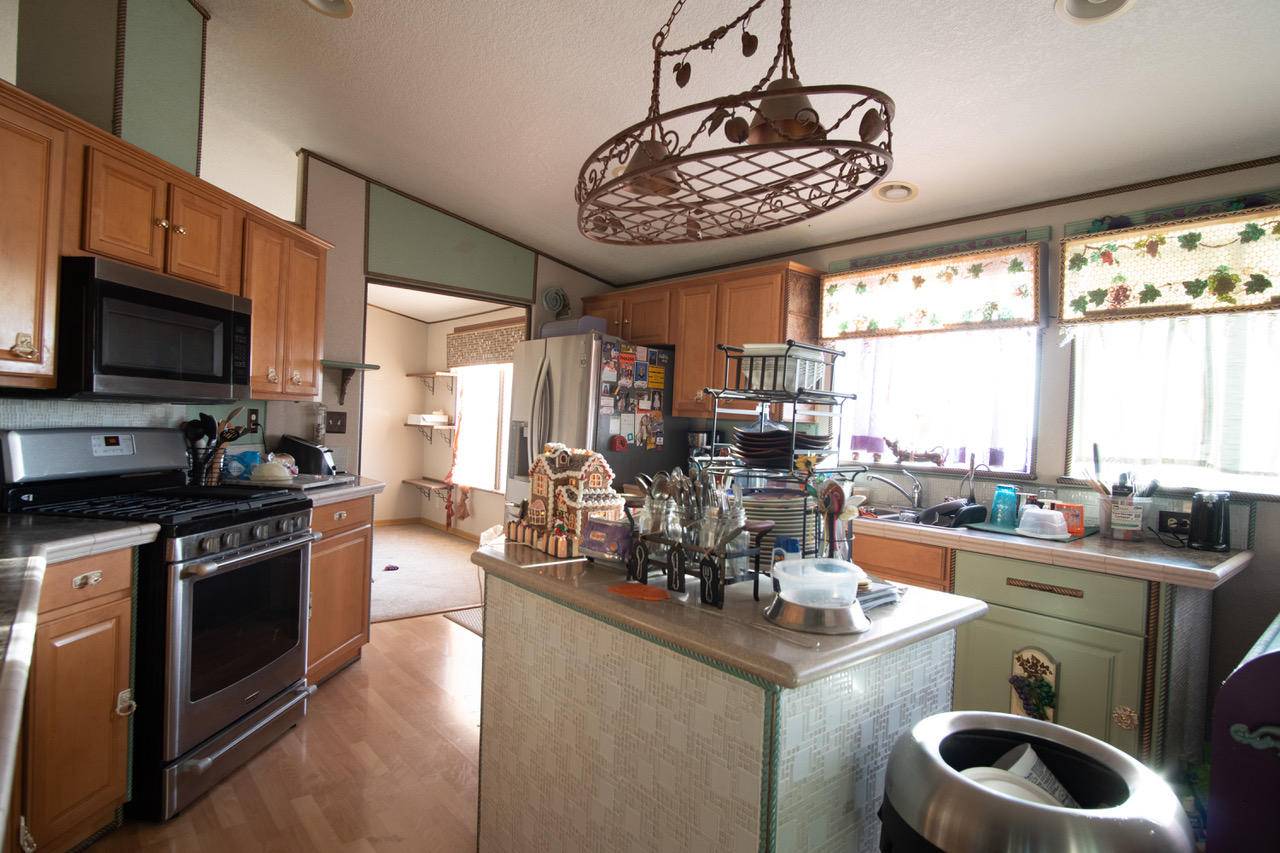Strathmore, CA 93267,20731 Road 254 #A