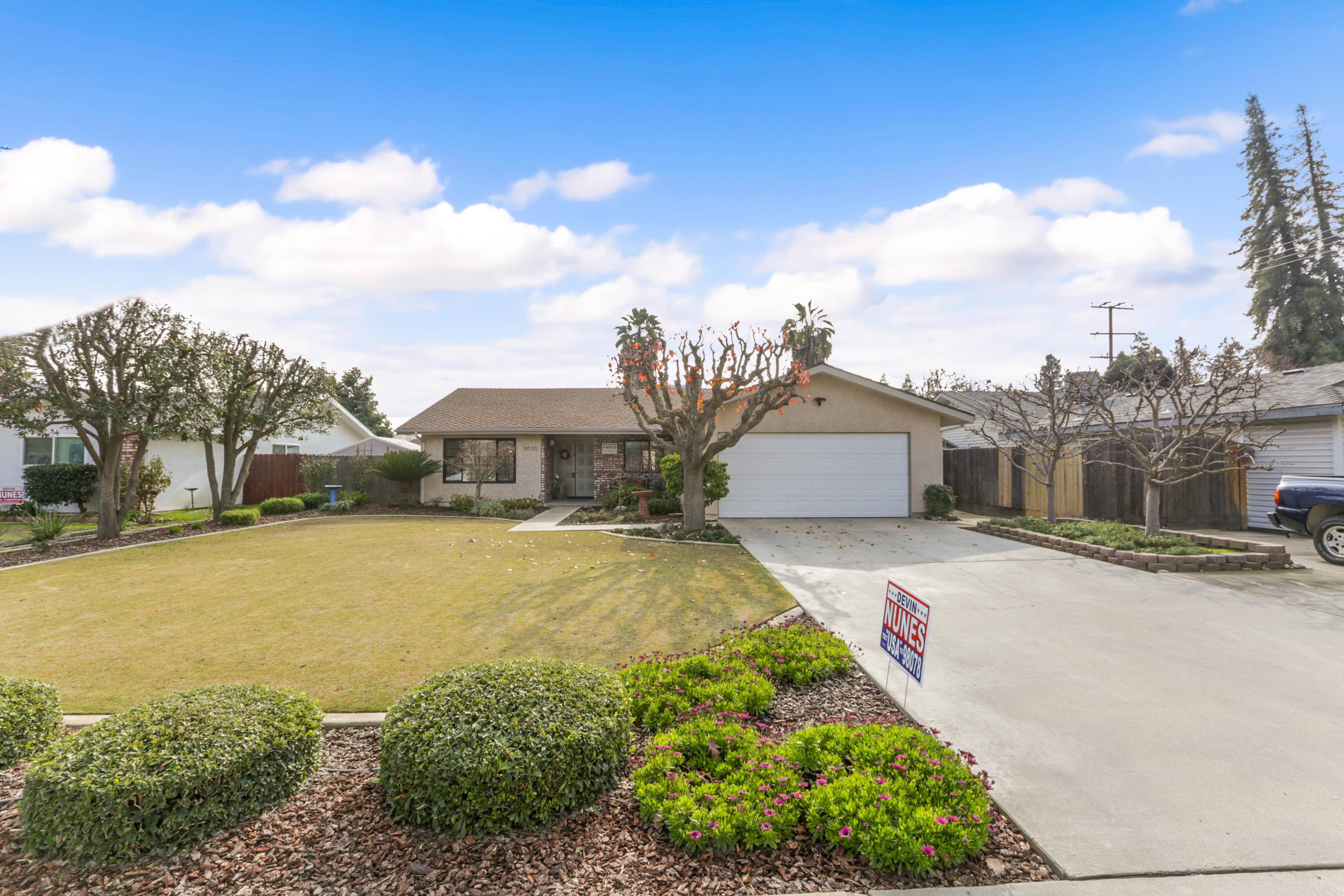 Visalia, CA 93277,3035 W Victor Avenue