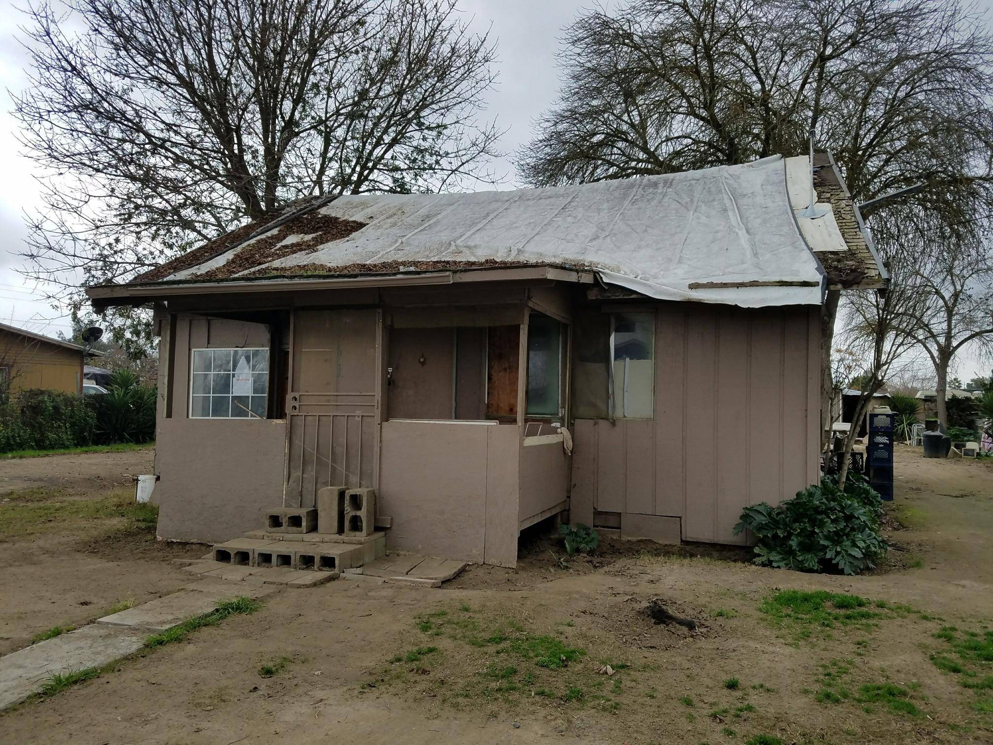 Pixley, CA 93256,961 Walnut Street