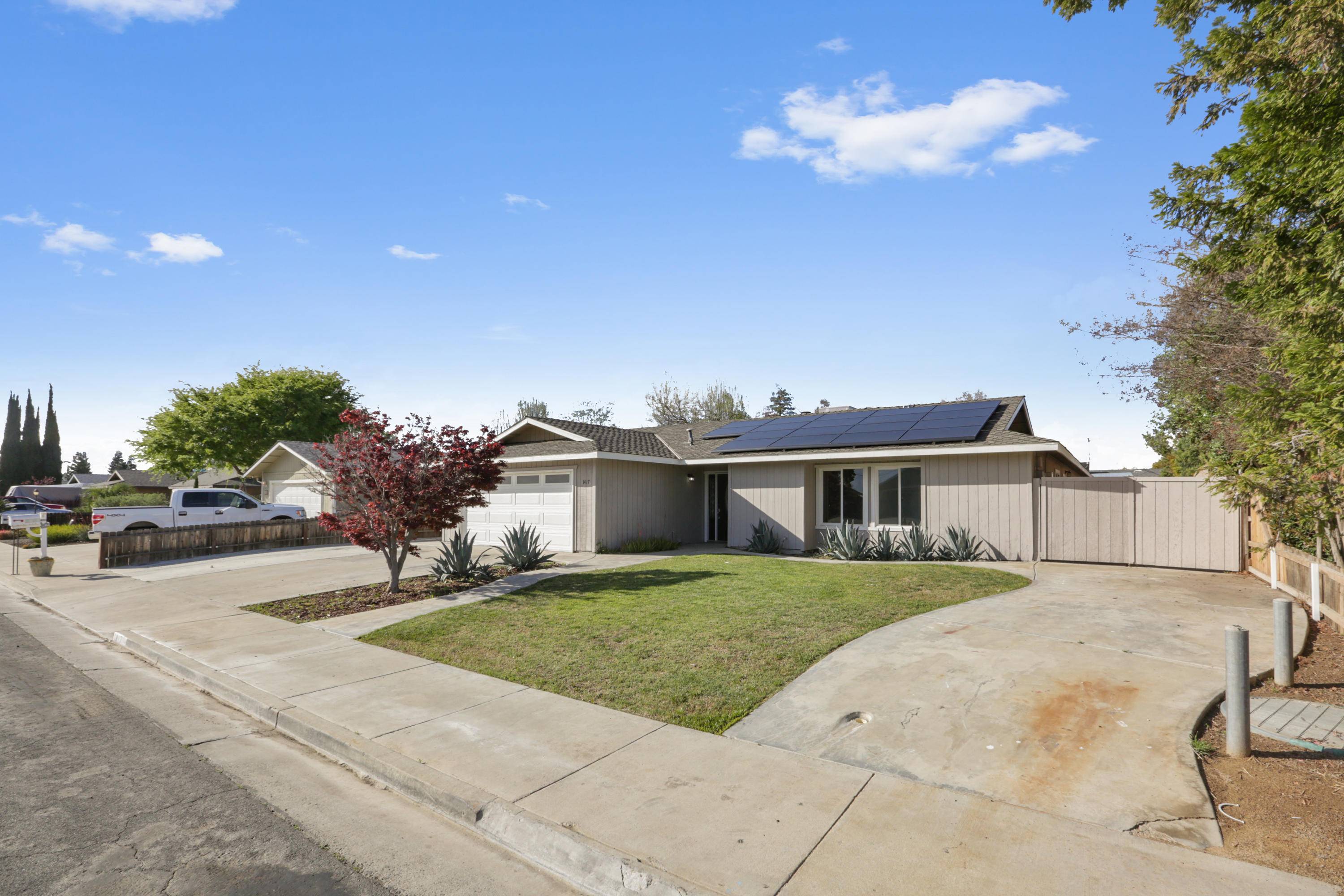 Exeter, CA 93221,1417 Janet Drive