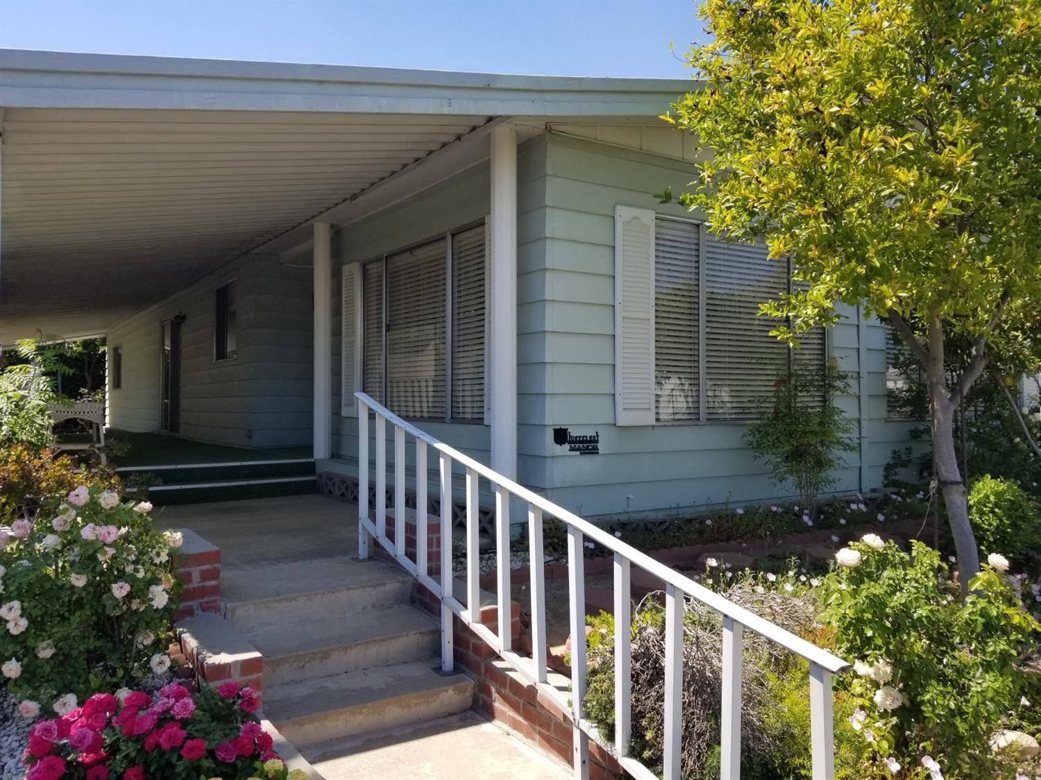 Reedley, CA 93654,1300 W Olson Avenue #120