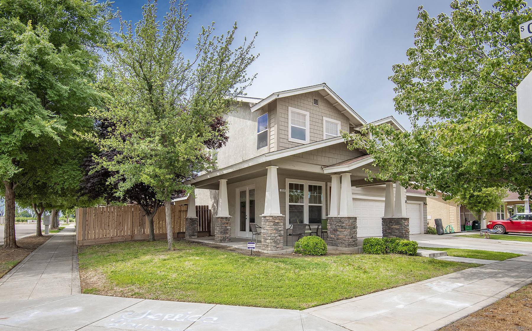 Reedley, CA 93654,255 W Sasaki Avenue