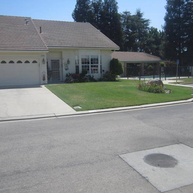 Dinuba, CA 93618,312 Village Drive