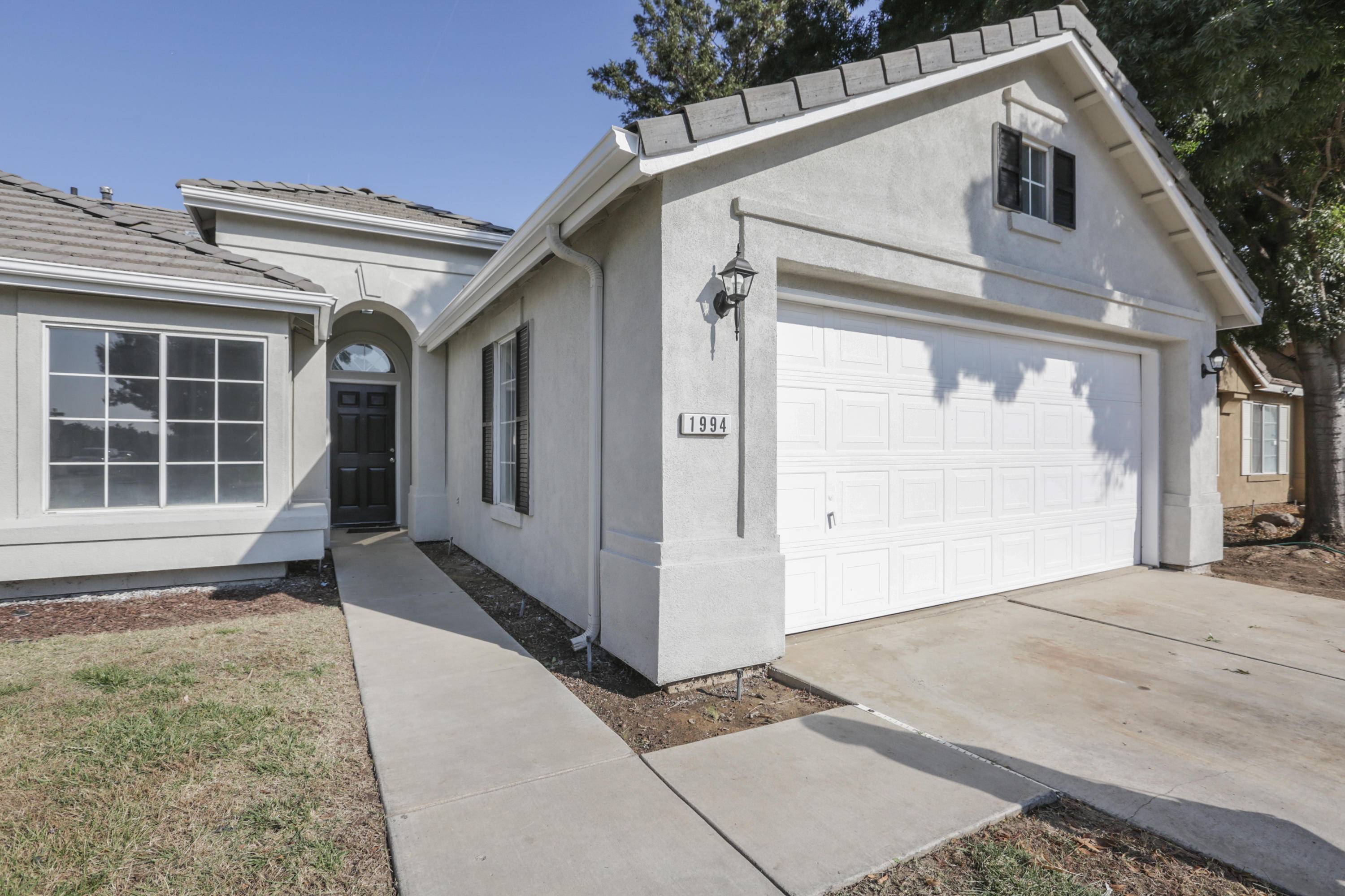 Porterville, CA 93257,1994 W Westfield Avenue